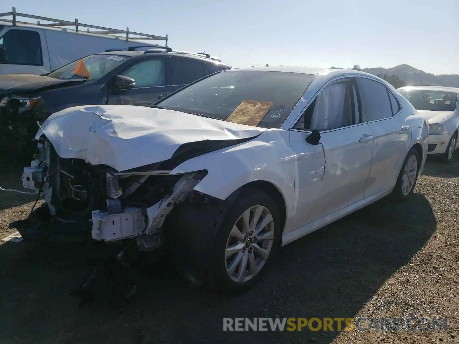 2 Photograph of a damaged car 4T1B11HK7KU688295 TOYOTA CAMRY 2019