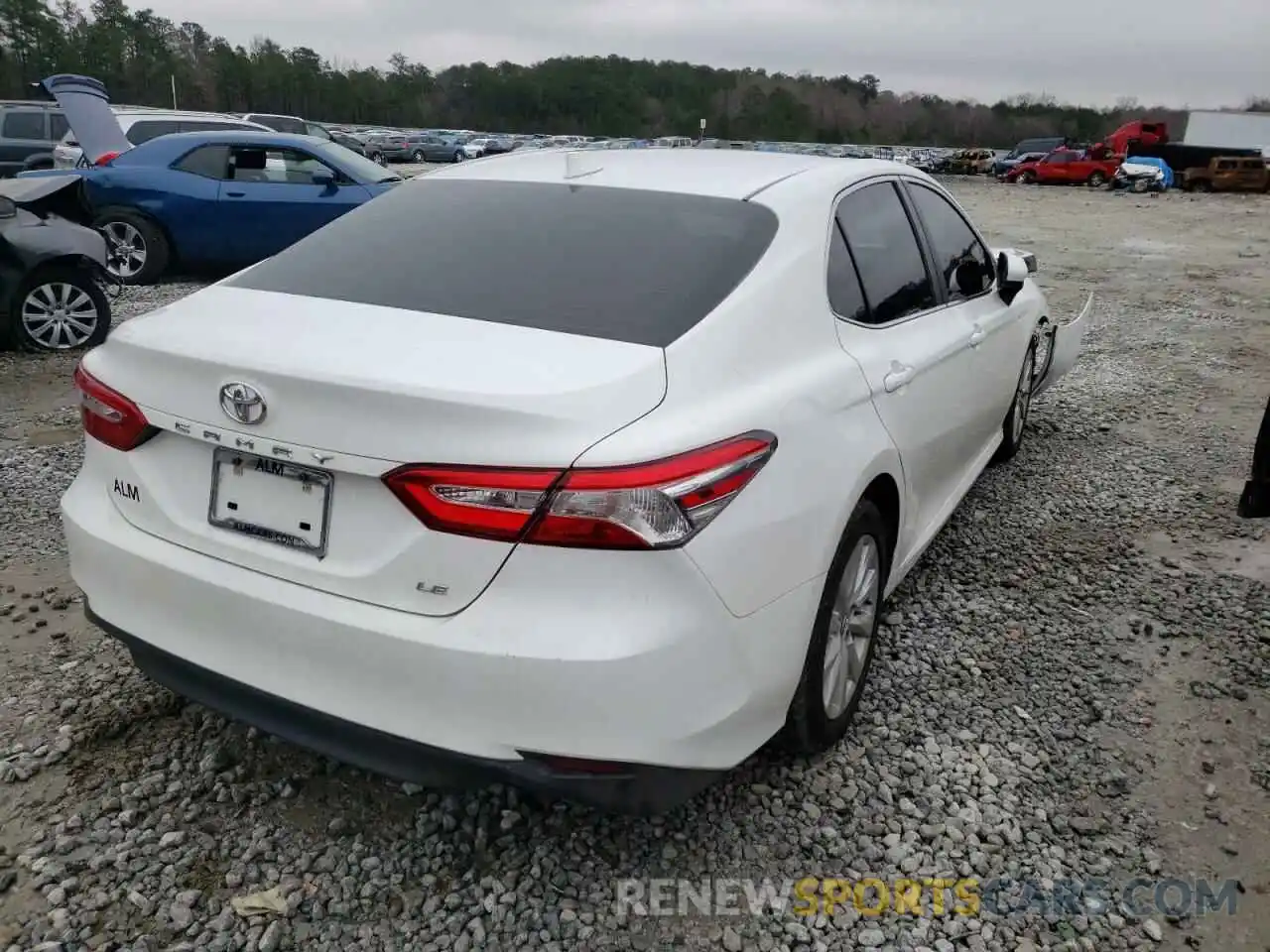 4 Photograph of a damaged car 4T1B11HK7KU689205 TOYOTA CAMRY 2019