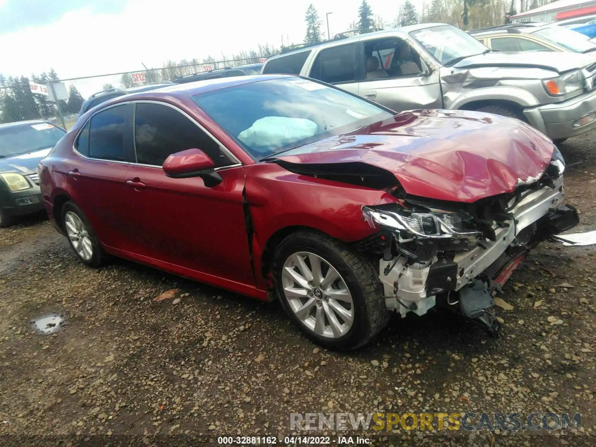 1 Photograph of a damaged car 4T1B11HK7KU690287 TOYOTA CAMRY 2019