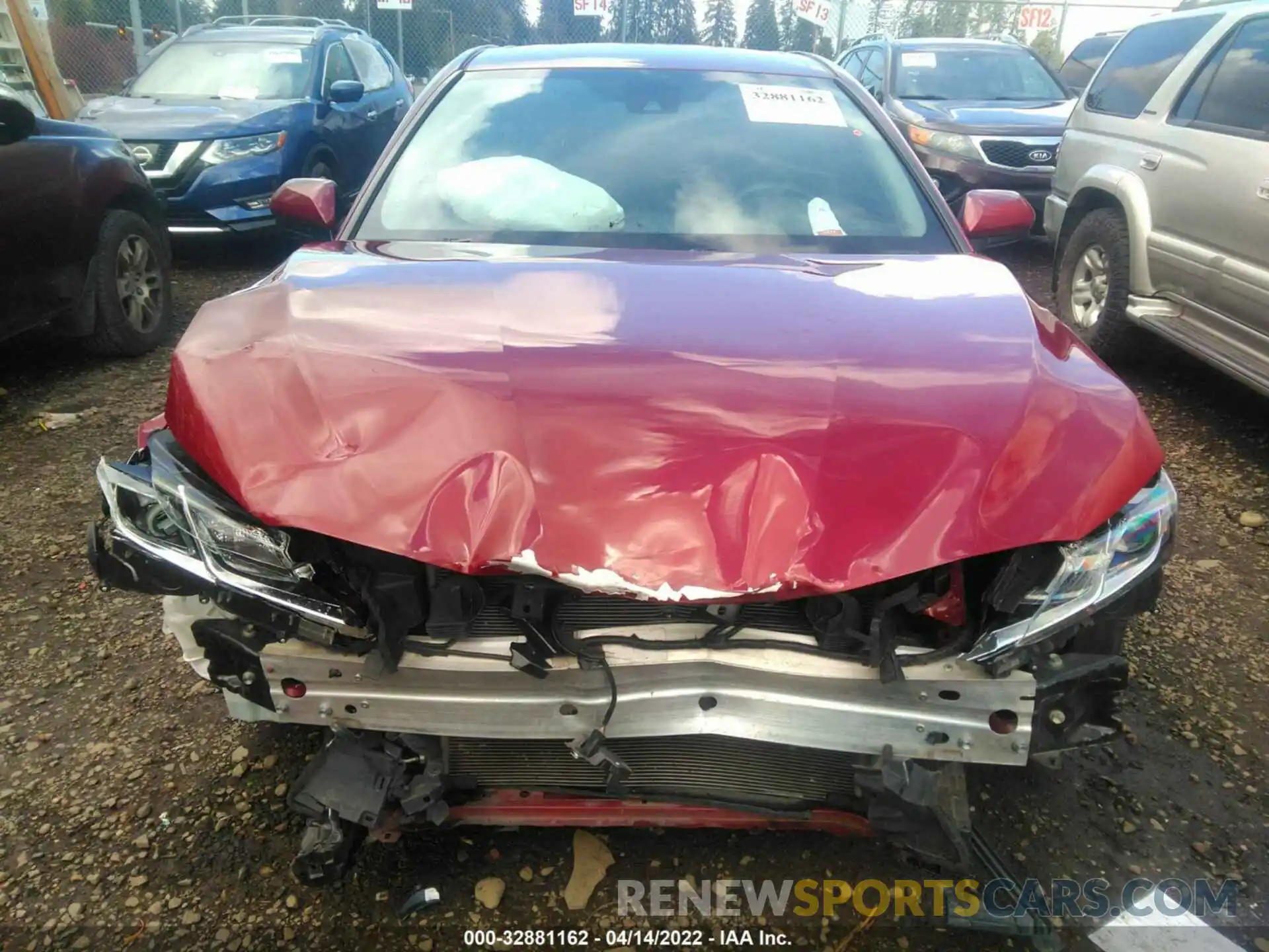 6 Photograph of a damaged car 4T1B11HK7KU690287 TOYOTA CAMRY 2019