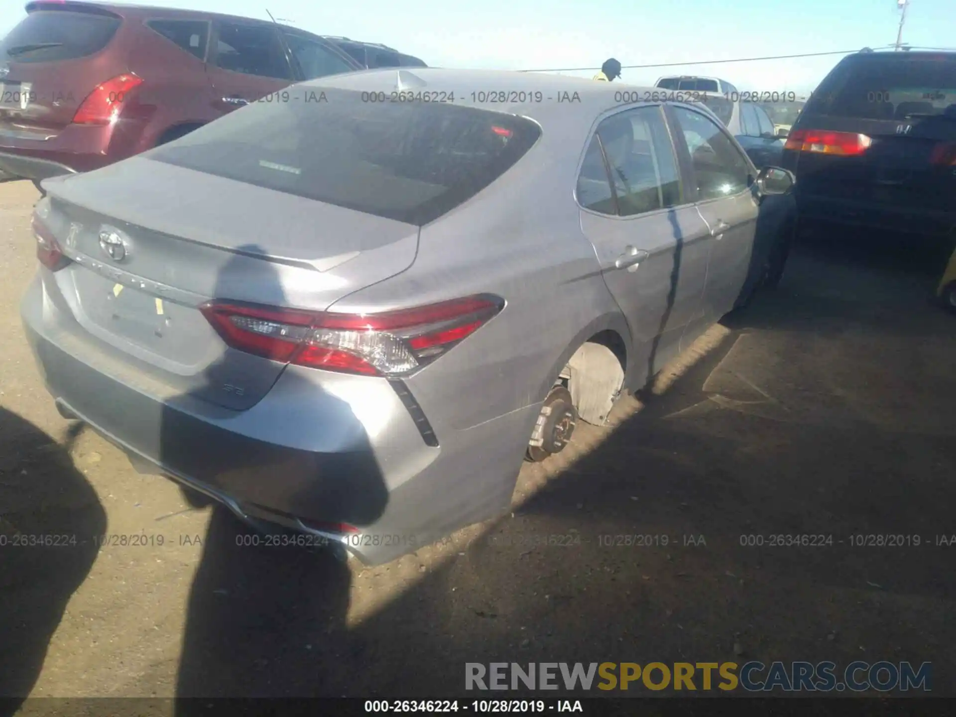 4 Photograph of a damaged car 4T1B11HK7KU691102 TOYOTA CAMRY 2019