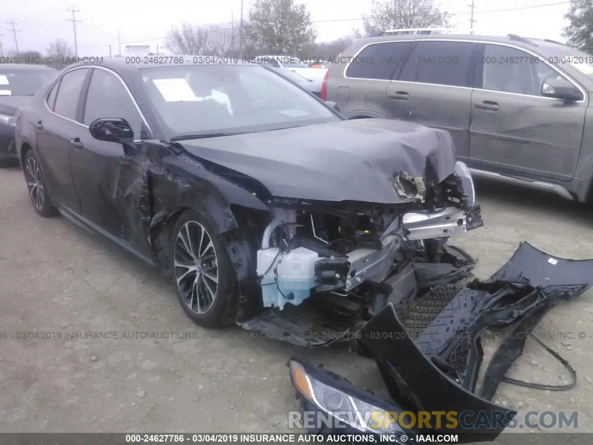 1 Photograph of a damaged car 4T1B11HK7KU694128 TOYOTA CAMRY 2019