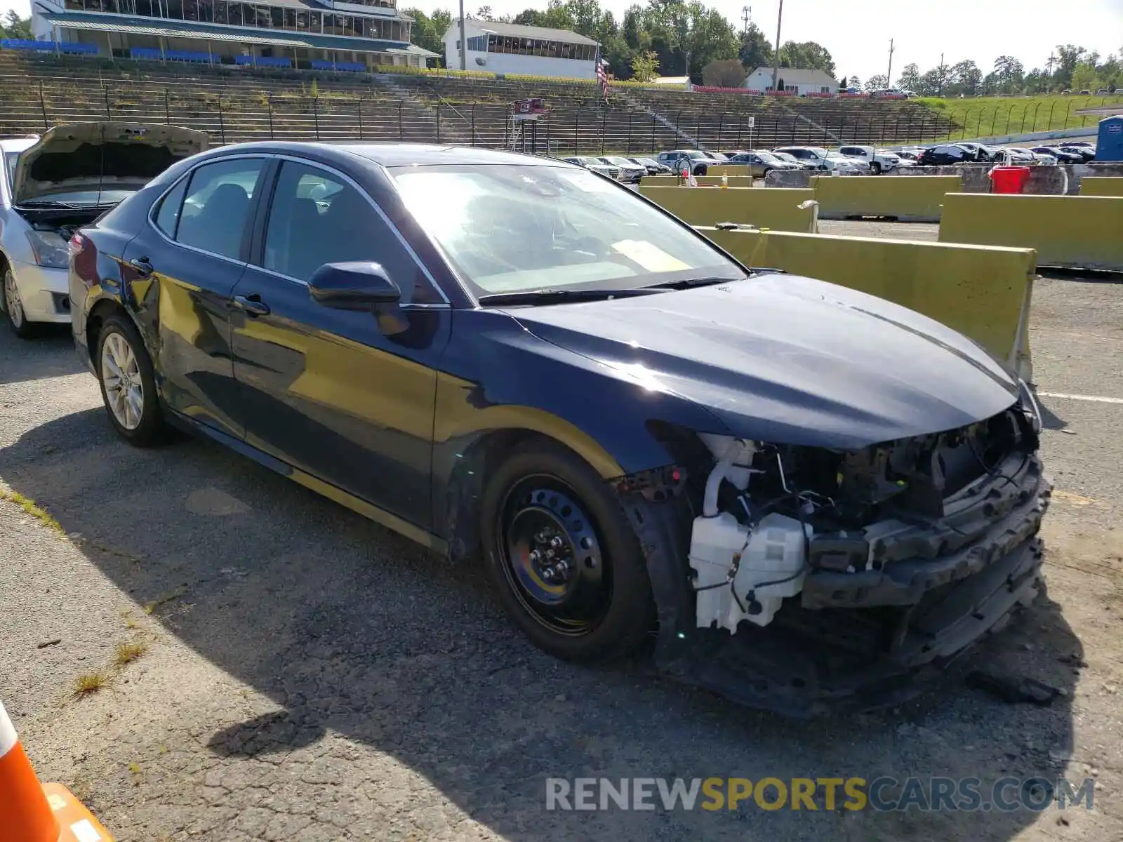 1 Photograph of a damaged car 4T1B11HK7KU695764 TOYOTA CAMRY 2019