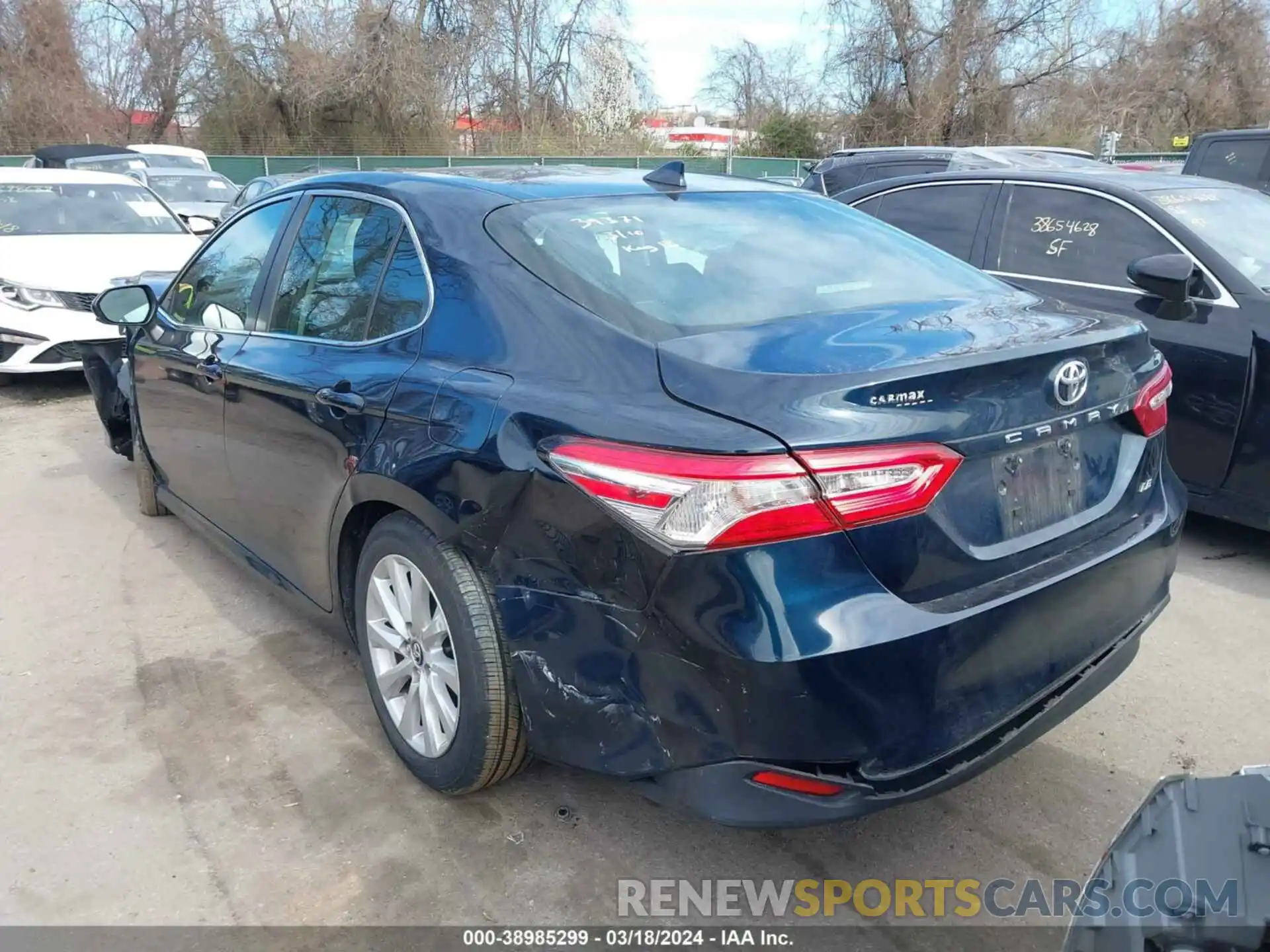 3 Photograph of a damaged car 4T1B11HK7KU696090 TOYOTA CAMRY 2019