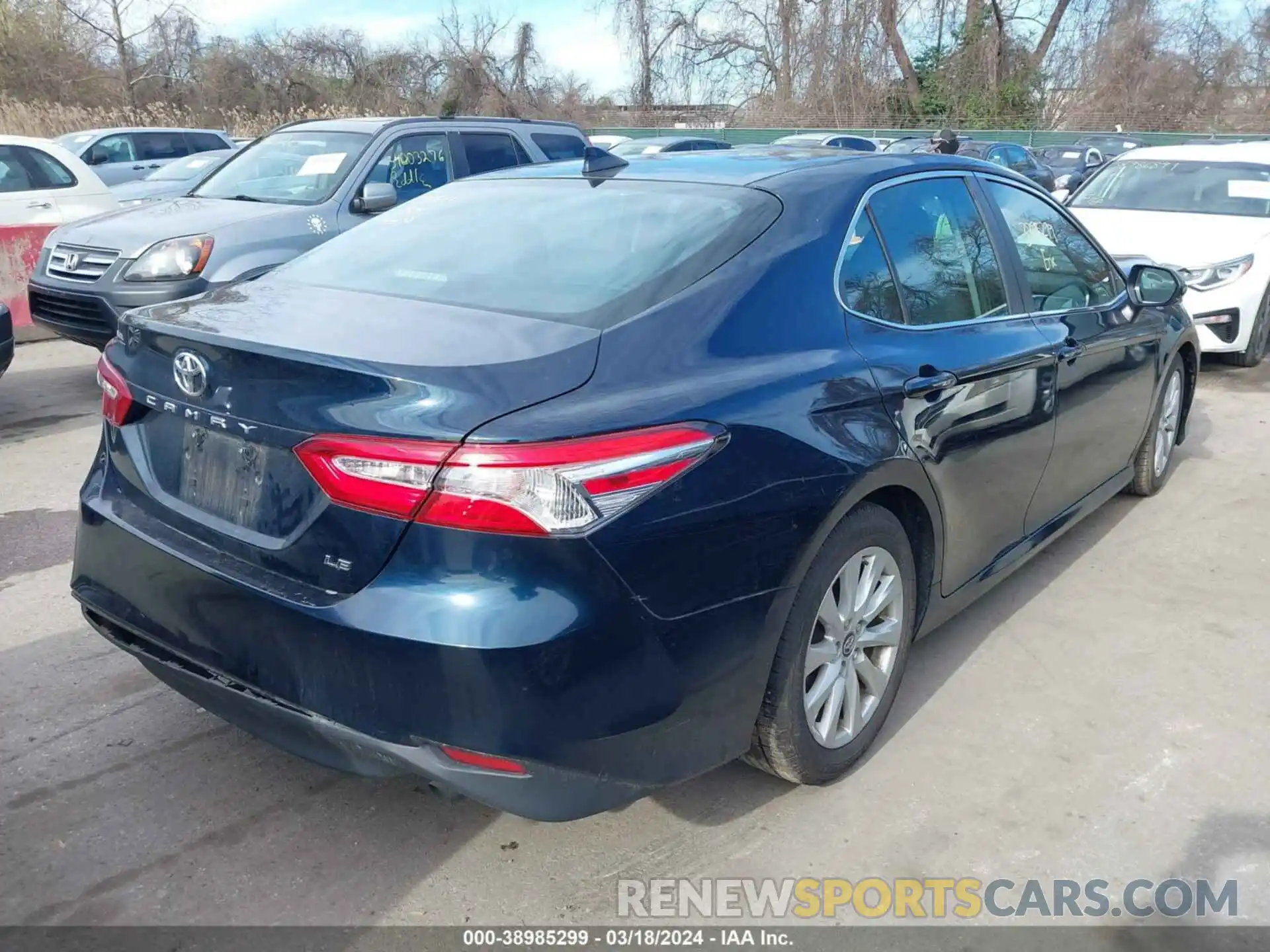 4 Photograph of a damaged car 4T1B11HK7KU696090 TOYOTA CAMRY 2019