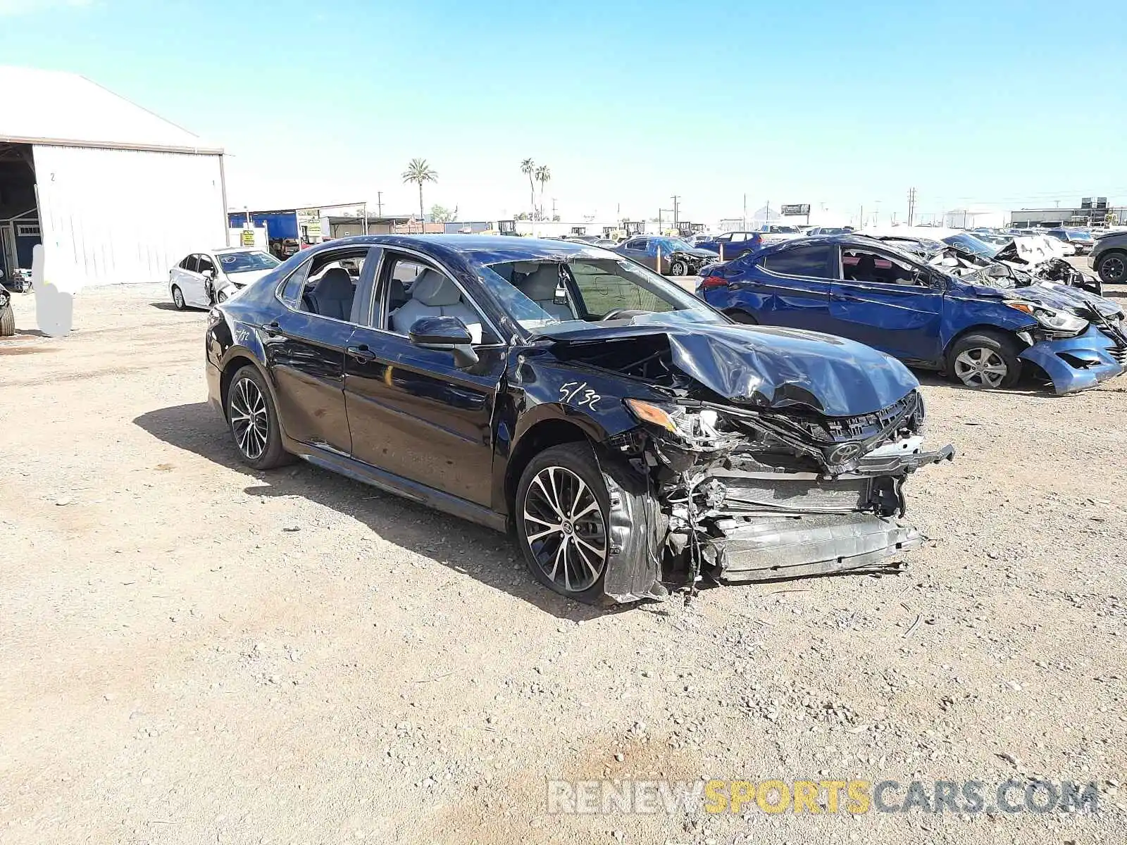 1 Photograph of a damaged car 4T1B11HK7KU697174 TOYOTA CAMRY 2019