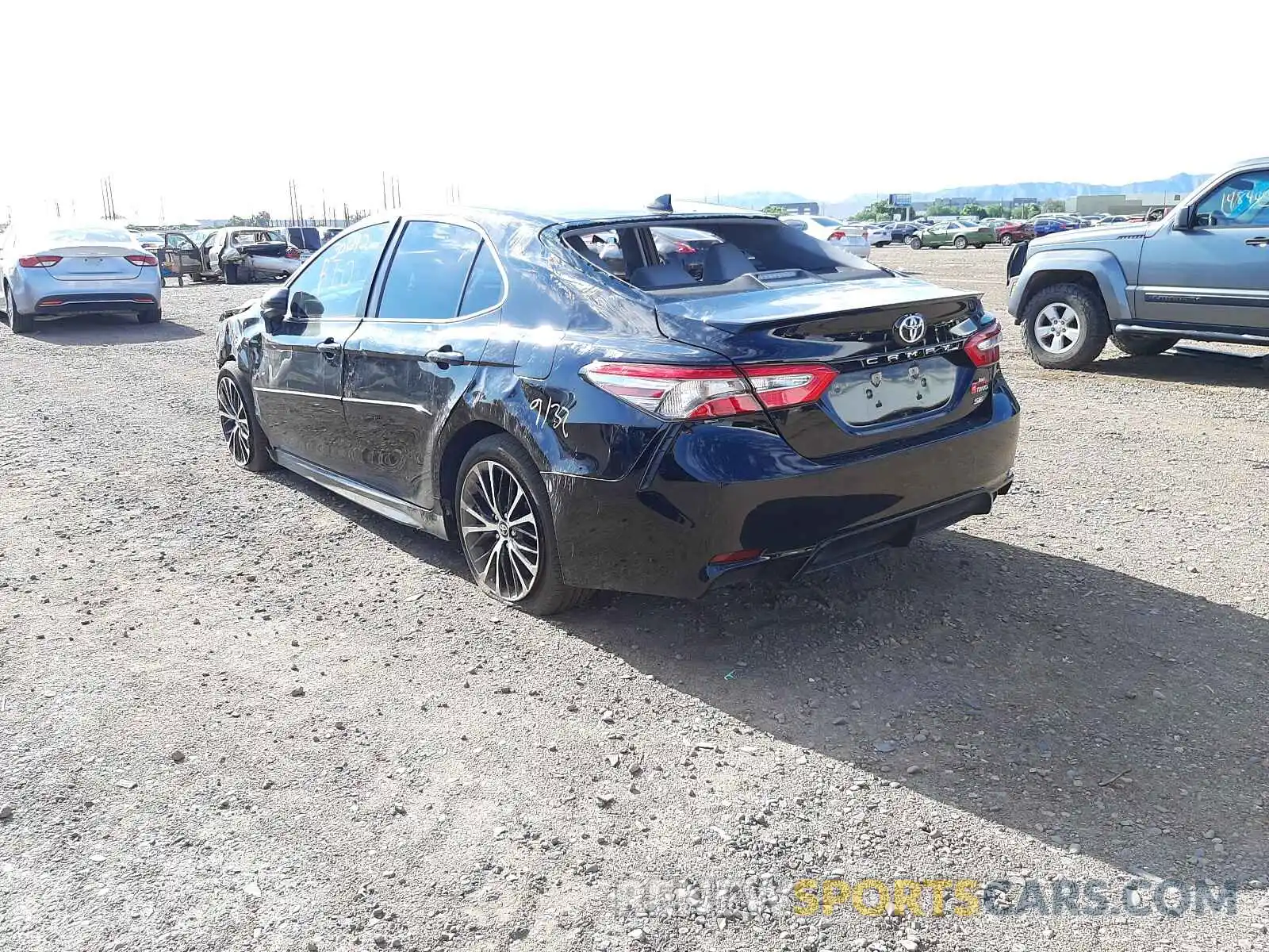 3 Photograph of a damaged car 4T1B11HK7KU697174 TOYOTA CAMRY 2019