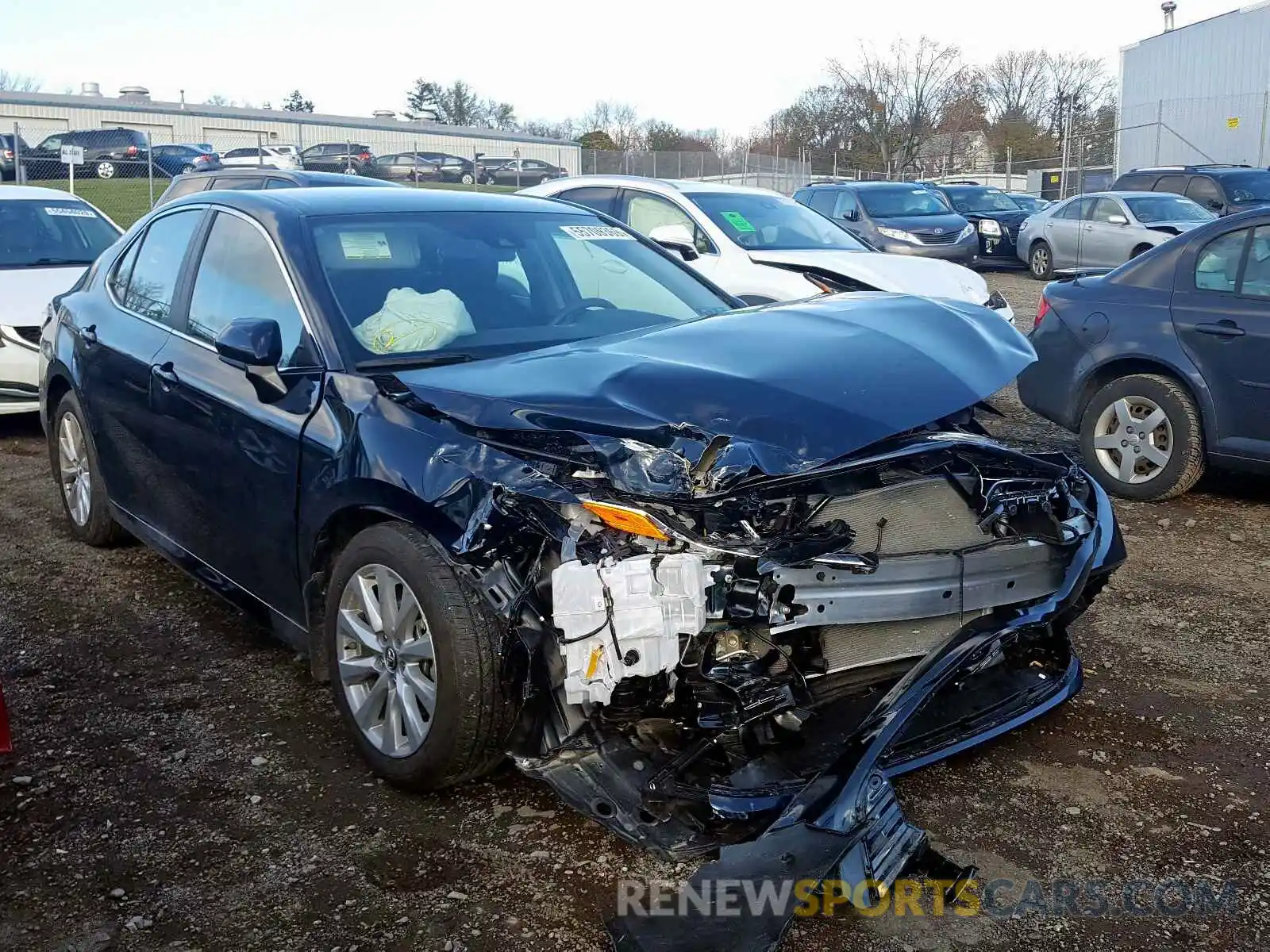 1 Photograph of a damaged car 4T1B11HK7KU699670 TOYOTA CAMRY 2019