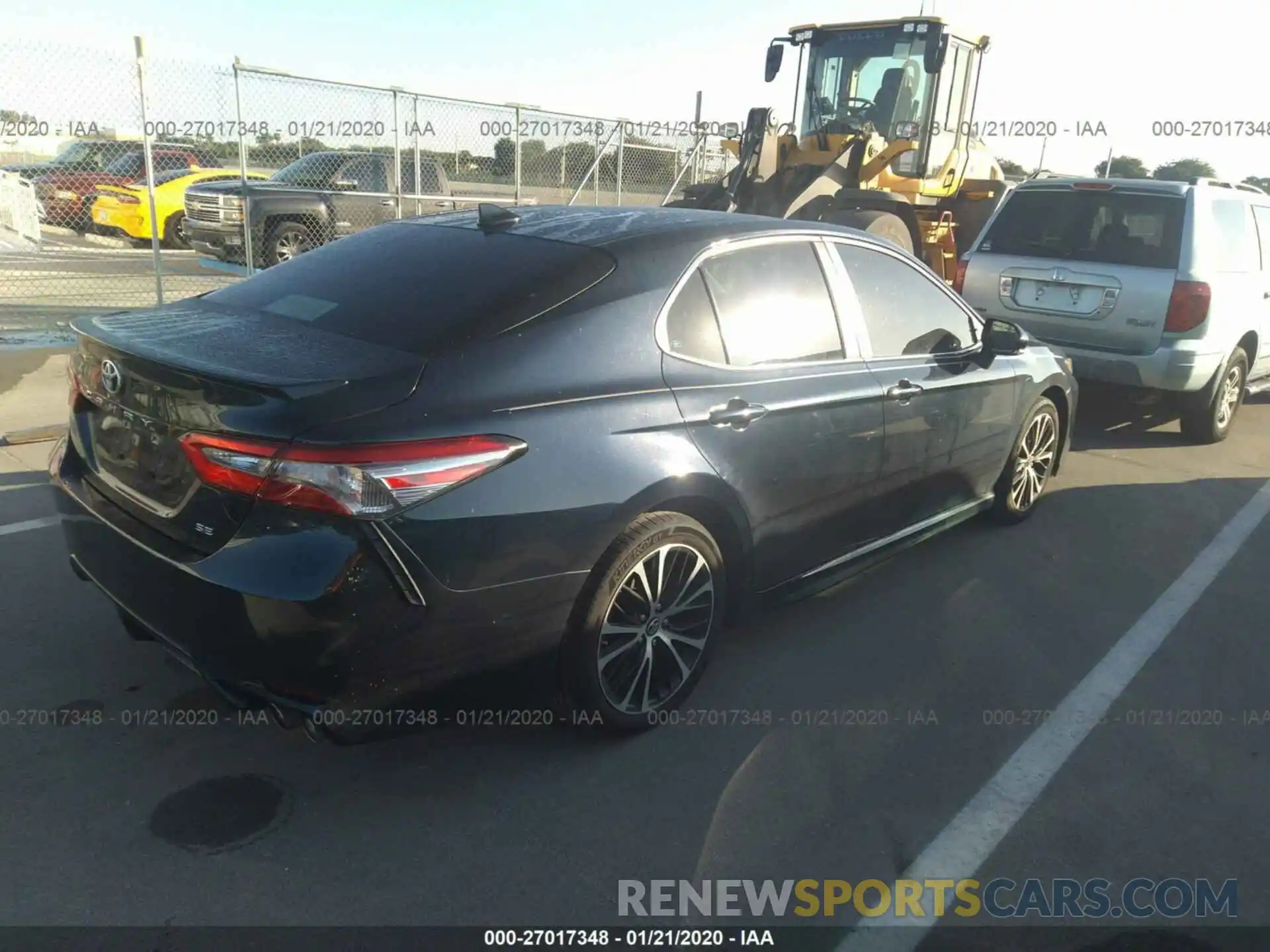 4 Photograph of a damaged car 4T1B11HK7KU701319 TOYOTA CAMRY 2019