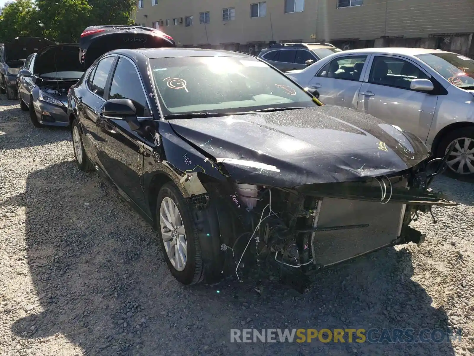 1 Photograph of a damaged car 4T1B11HK7KU701899 TOYOTA CAMRY 2019