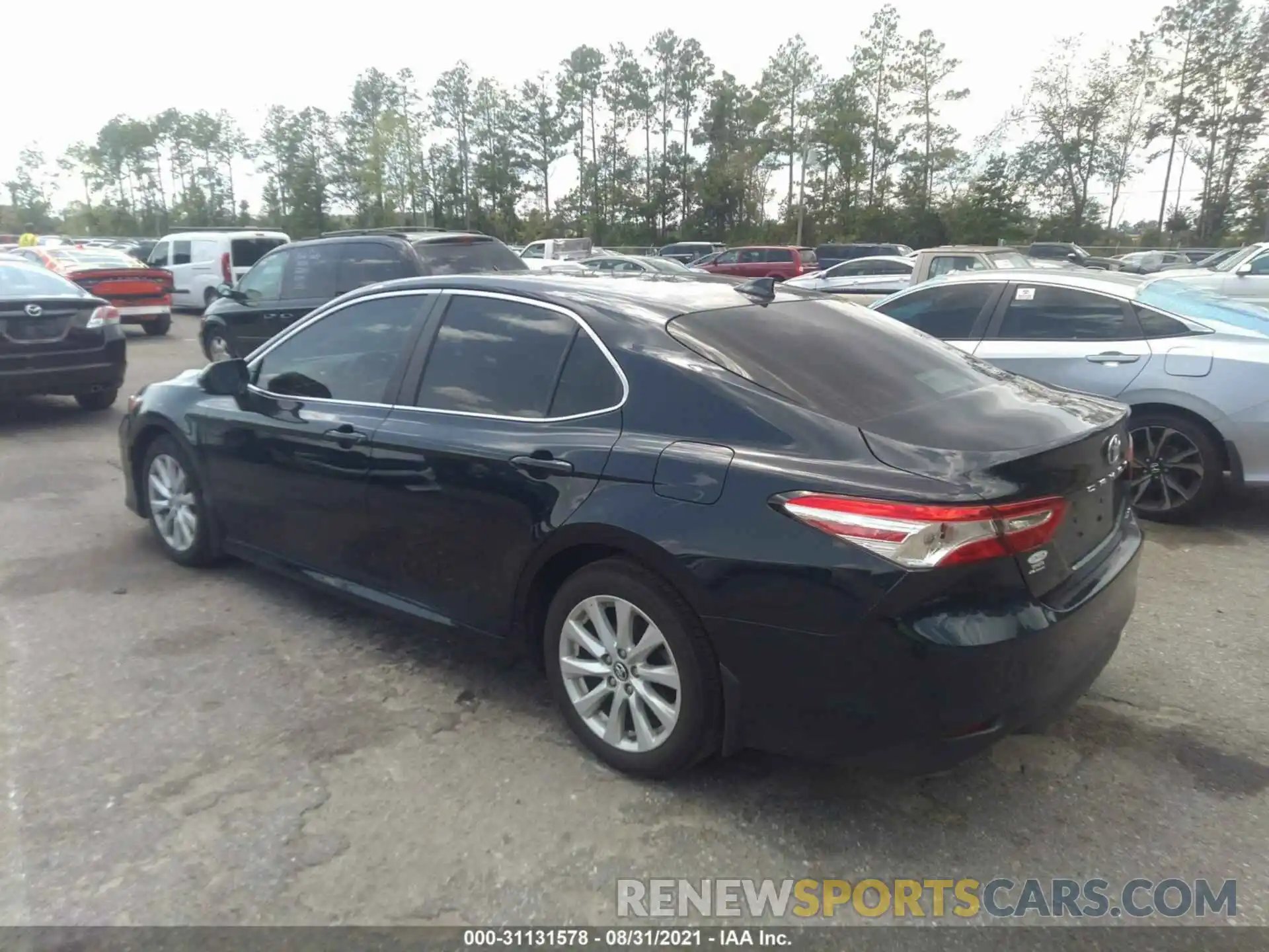 3 Фотография поврежденного автомобиля 4T1B11HK7KU702583 TOYOTA CAMRY 2019