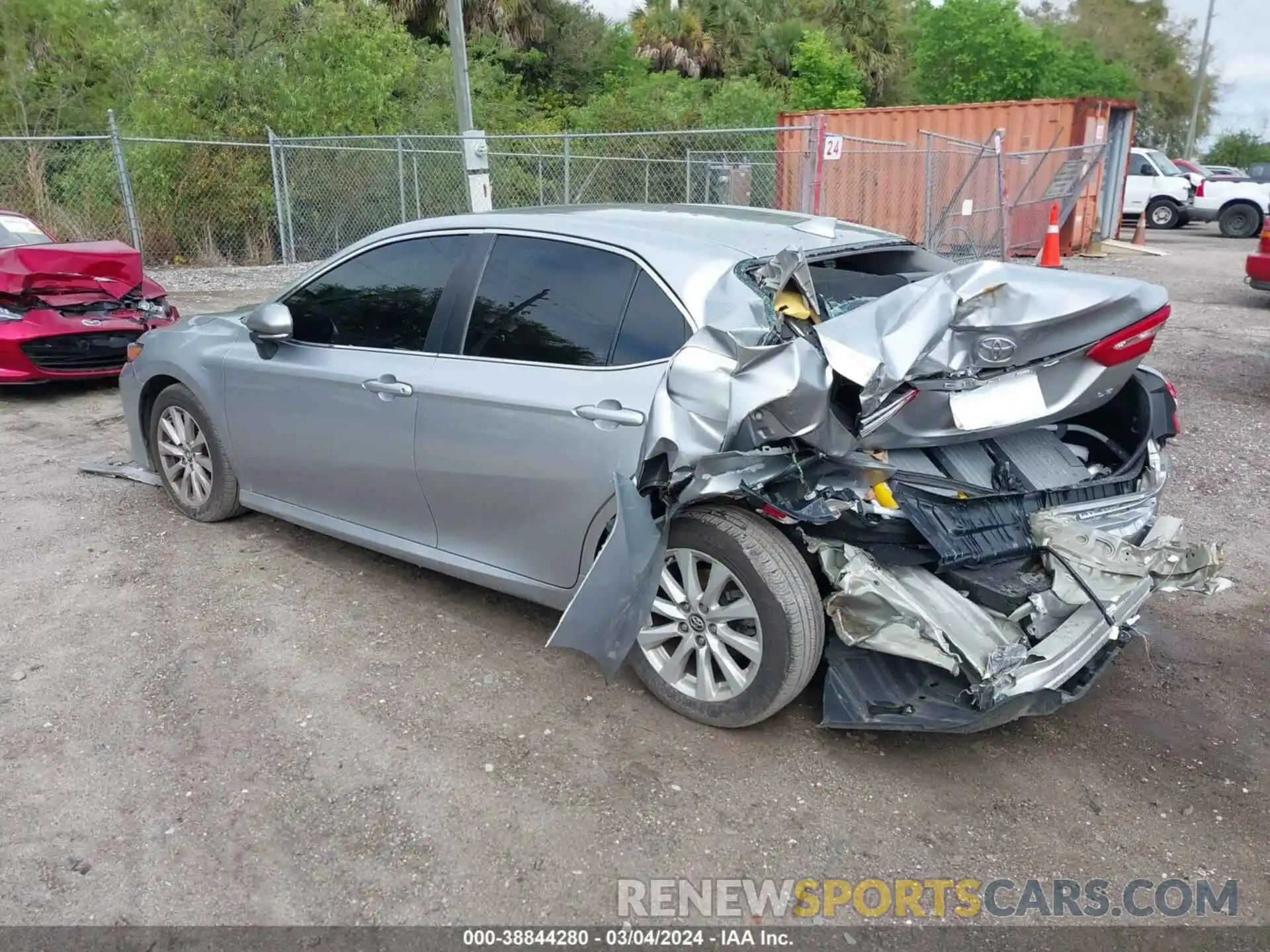 3 Photograph of a damaged car 4T1B11HK7KU703670 TOYOTA CAMRY 2019