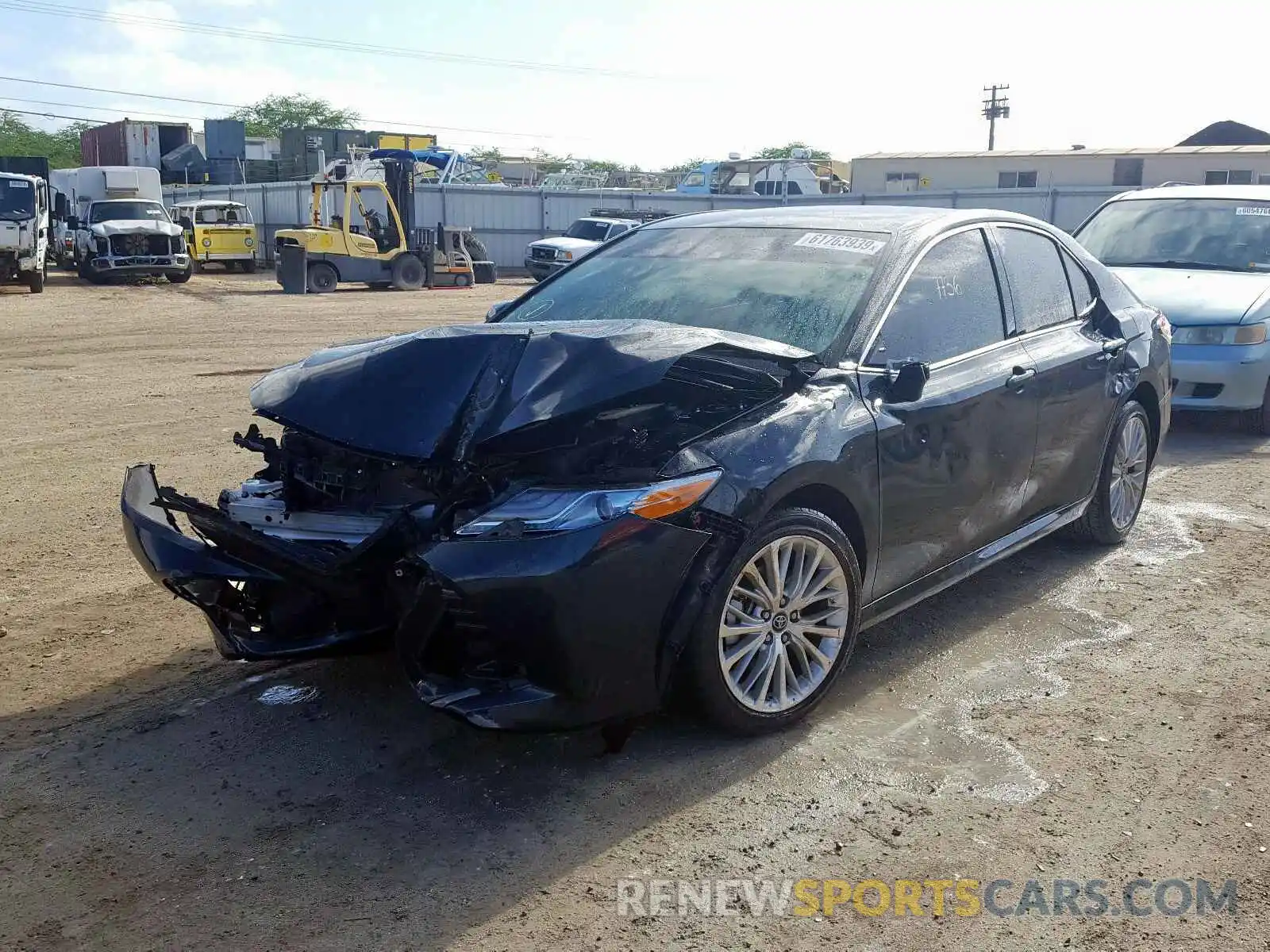 2 Photograph of a damaged car 4T1B11HK7KU704995 TOYOTA CAMRY 2019