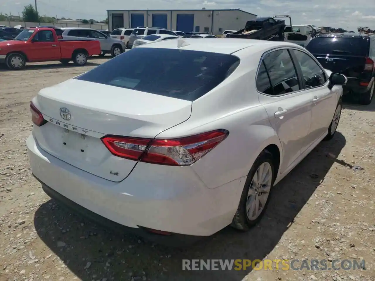 4 Photograph of a damaged car 4T1B11HK7KU706424 TOYOTA CAMRY 2019