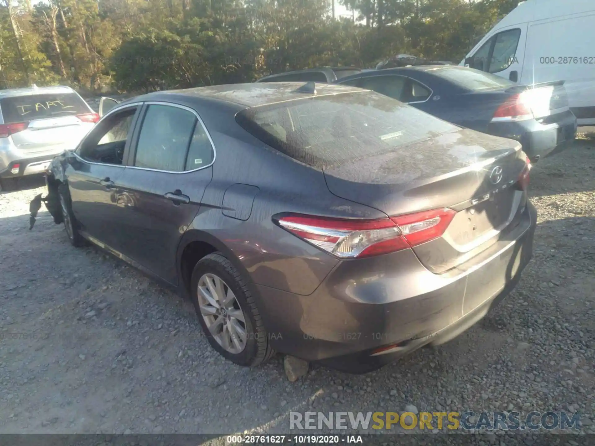 3 Photograph of a damaged car 4T1B11HK7KU706973 TOYOTA CAMRY 2019