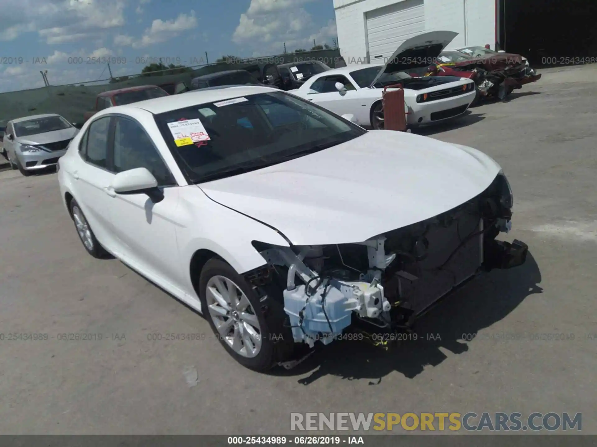 1 Photograph of a damaged car 4T1B11HK7KU707671 TOYOTA CAMRY 2019