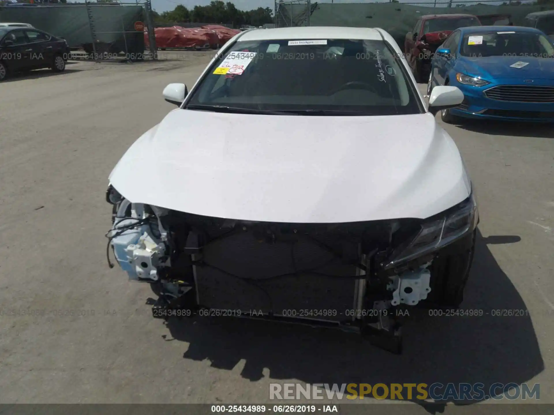 6 Photograph of a damaged car 4T1B11HK7KU707671 TOYOTA CAMRY 2019