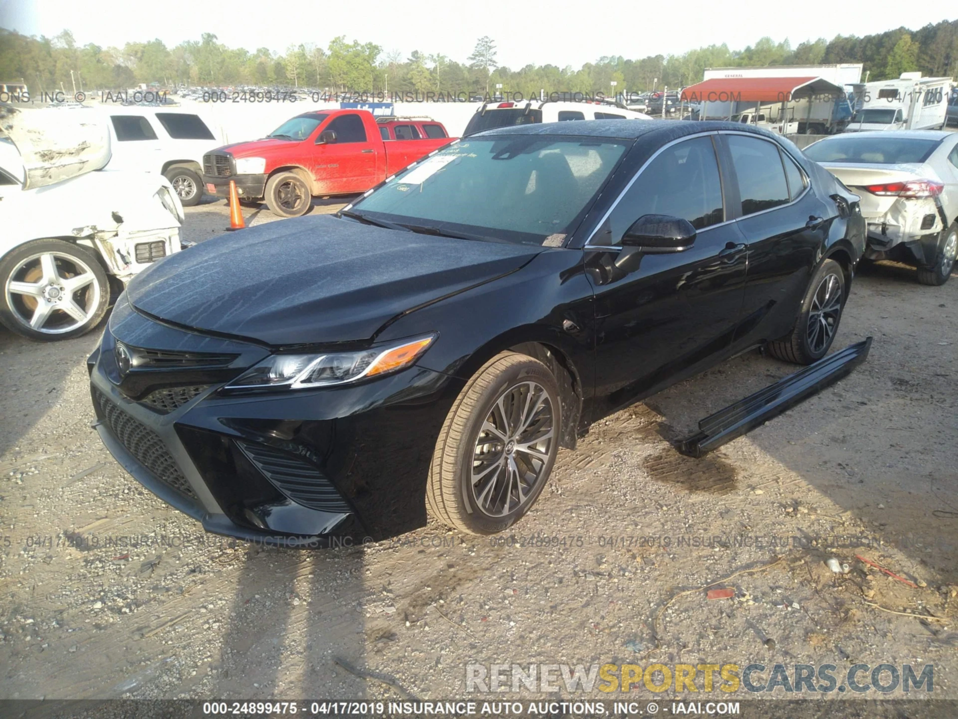 2 Photograph of a damaged car 4T1B11HK7KU708027 TOYOTA CAMRY 2019