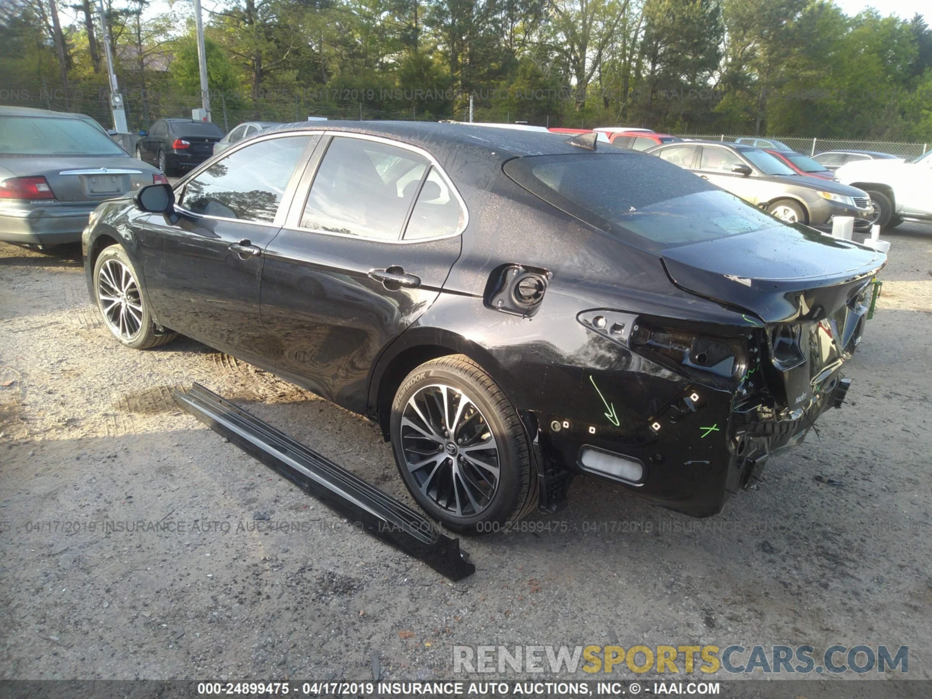 3 Photograph of a damaged car 4T1B11HK7KU708027 TOYOTA CAMRY 2019