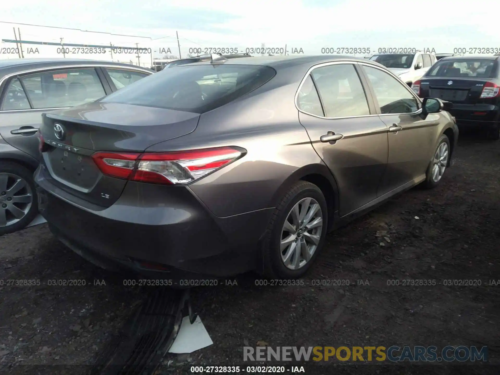 4 Photograph of a damaged car 4T1B11HK7KU709467 TOYOTA CAMRY 2019