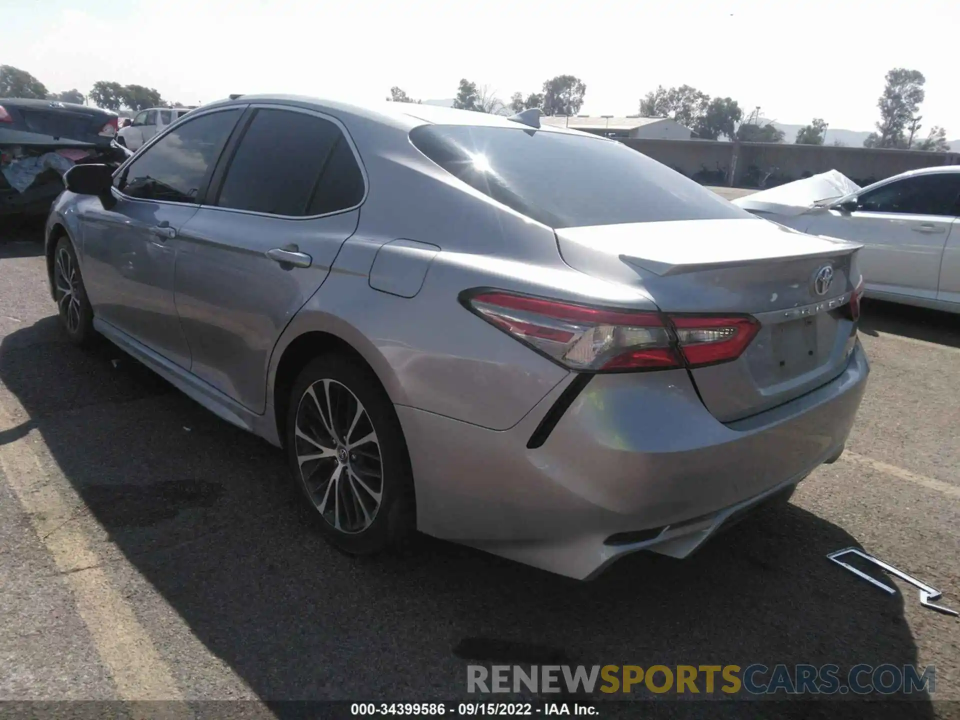 3 Photograph of a damaged car 4T1B11HK7KU711171 TOYOTA CAMRY 2019