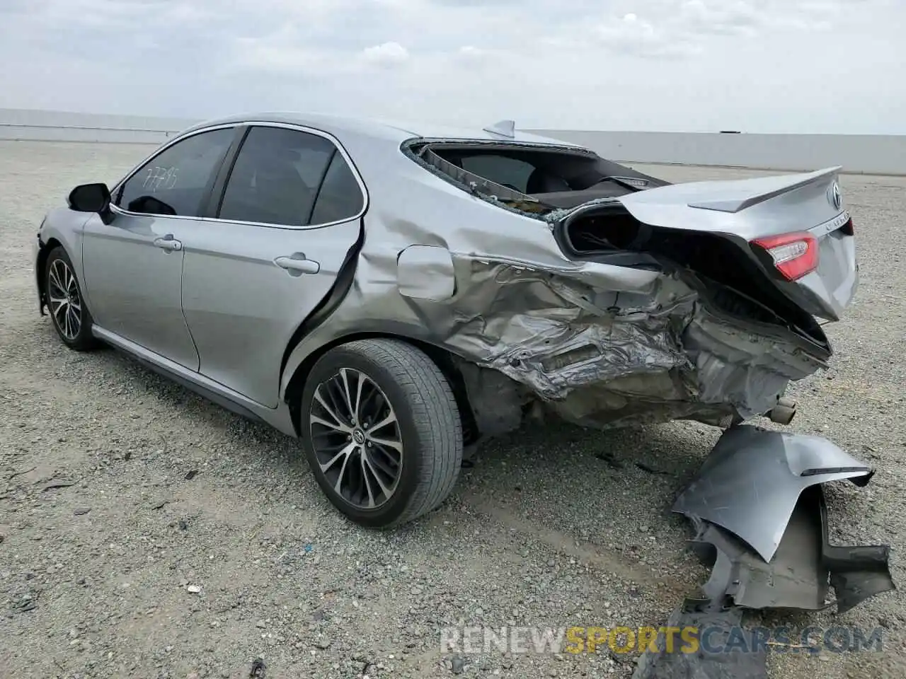 3 Photograph of a damaged car 4T1B11HK7KU712028 TOYOTA CAMRY 2019