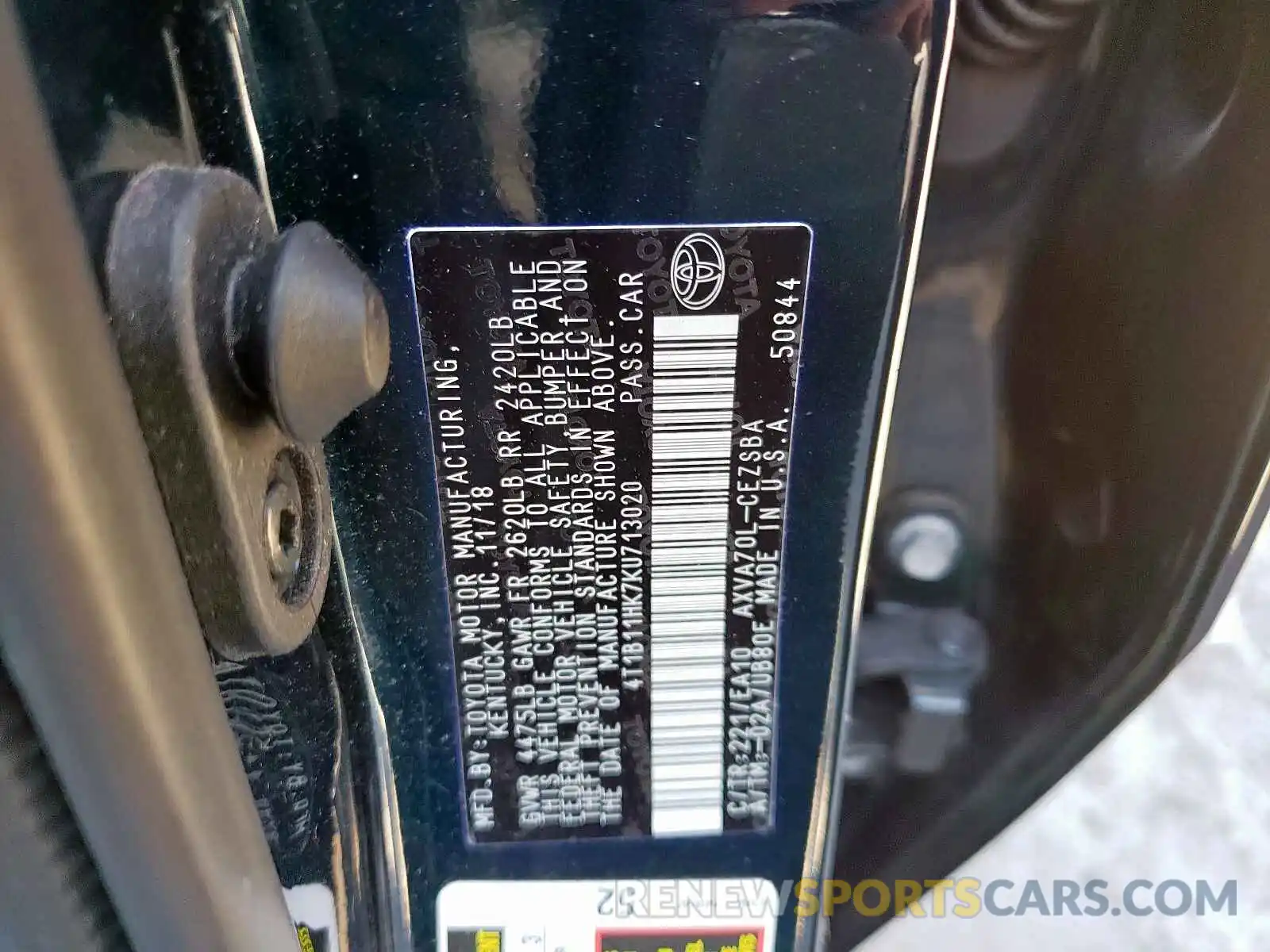 10 Photograph of a damaged car 4T1B11HK7KU713020 TOYOTA CAMRY 2019