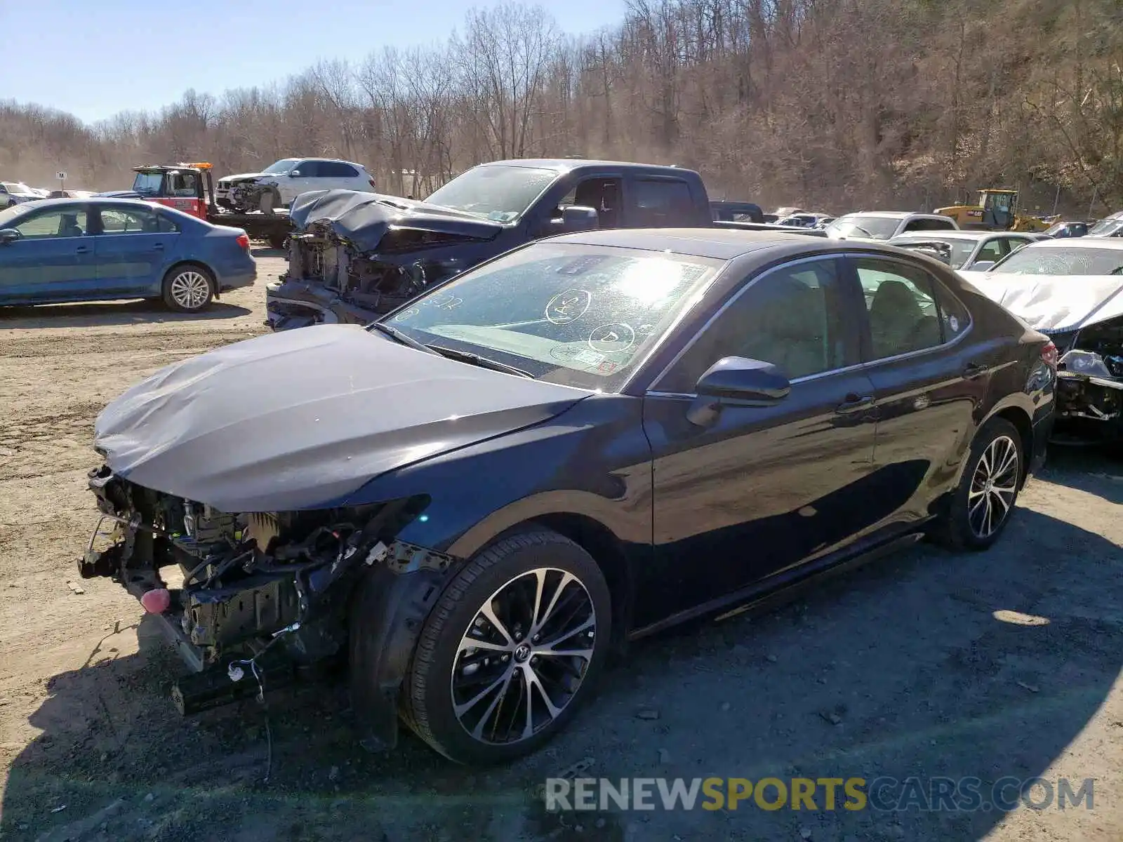 2 Photograph of a damaged car 4T1B11HK7KU713020 TOYOTA CAMRY 2019