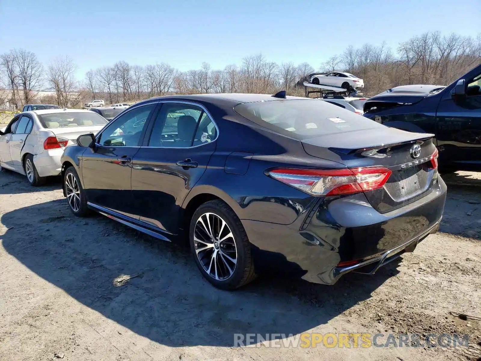 3 Photograph of a damaged car 4T1B11HK7KU713020 TOYOTA CAMRY 2019