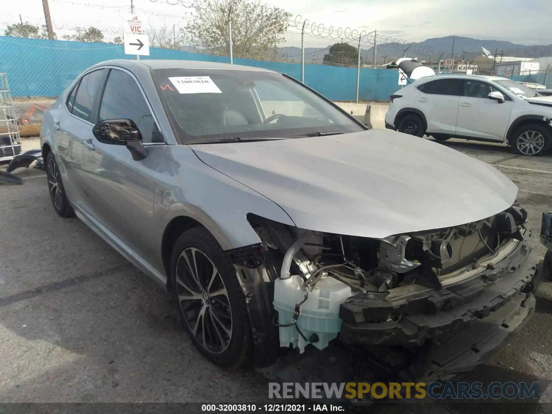 1 Photograph of a damaged car 4T1B11HK7KU713552 TOYOTA CAMRY 2019