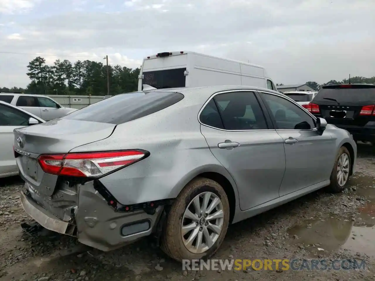 4 Фотография поврежденного автомобиля 4T1B11HK7KU713664 TOYOTA CAMRY 2019