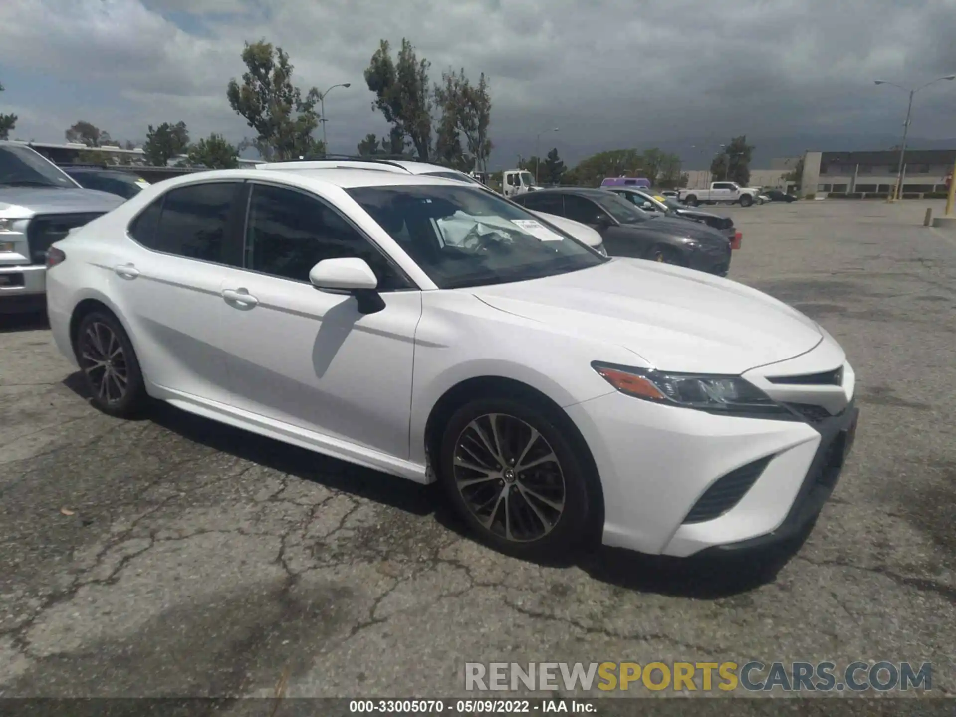 1 Photograph of a damaged car 4T1B11HK7KU715589 TOYOTA CAMRY 2019