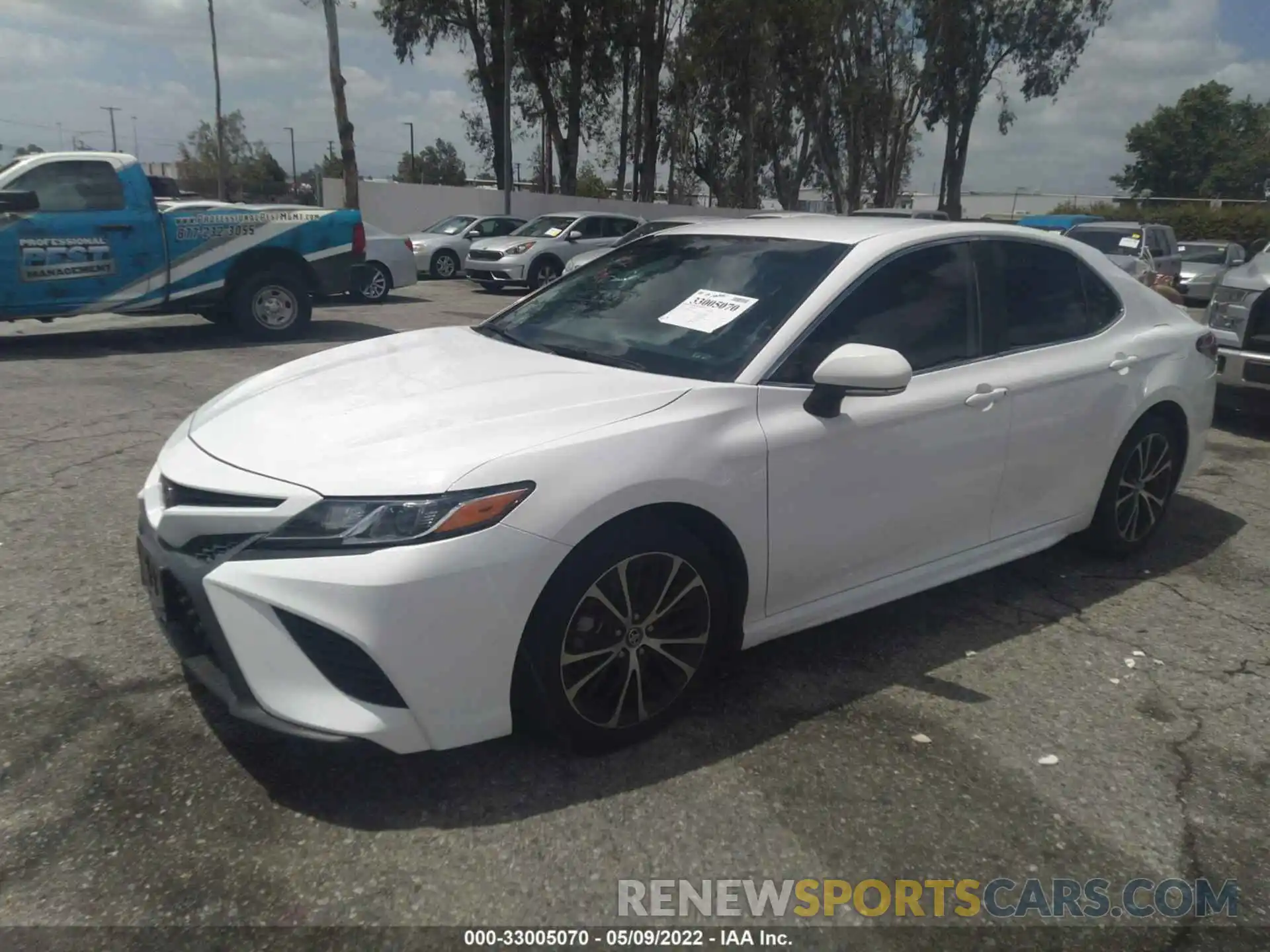 2 Photograph of a damaged car 4T1B11HK7KU715589 TOYOTA CAMRY 2019