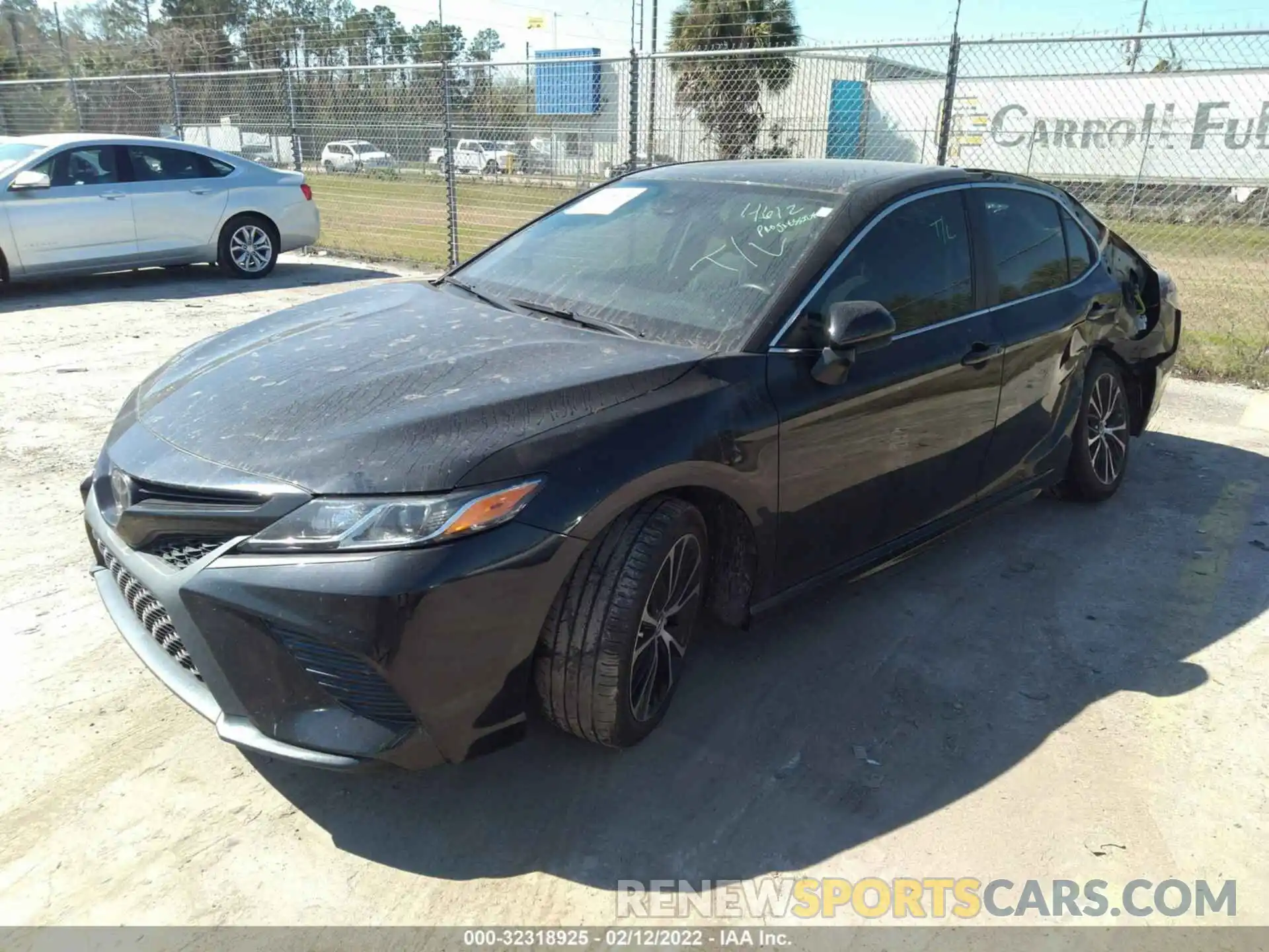 2 Photograph of a damaged car 4T1B11HK7KU718282 TOYOTA CAMRY 2019