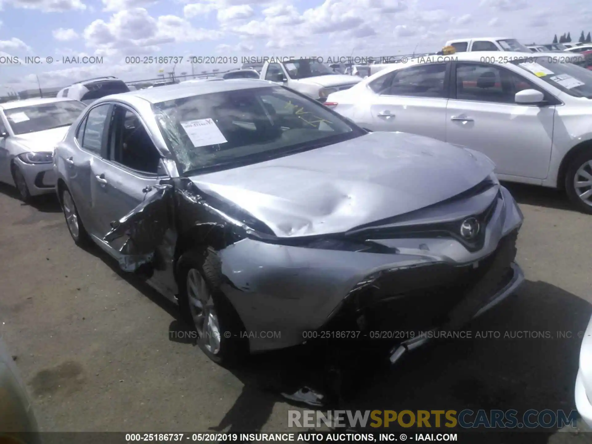 1 Photograph of a damaged car 4T1B11HK7KU718458 TOYOTA CAMRY 2019