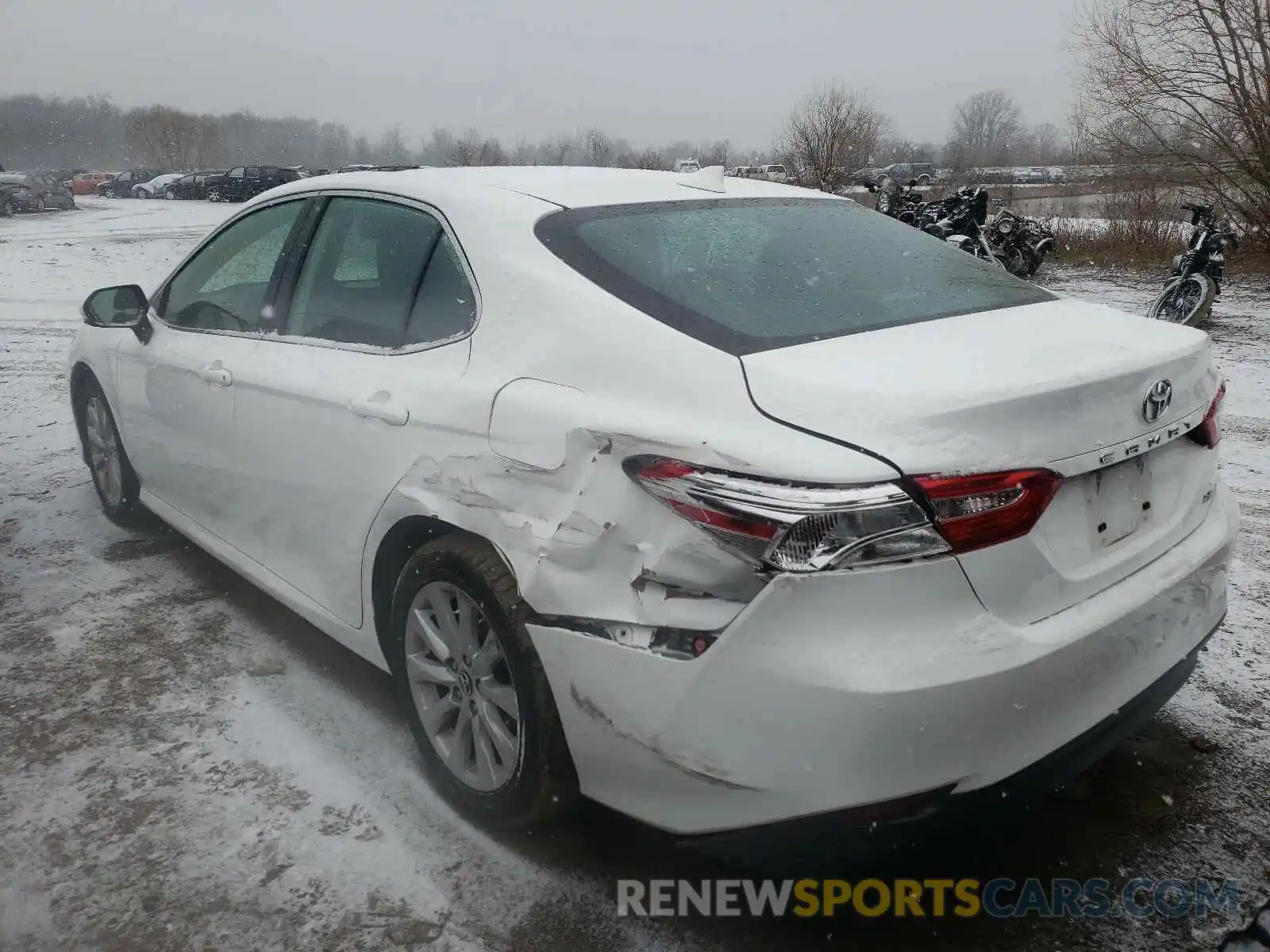 3 Photograph of a damaged car 4T1B11HK7KU718783 TOYOTA CAMRY 2019