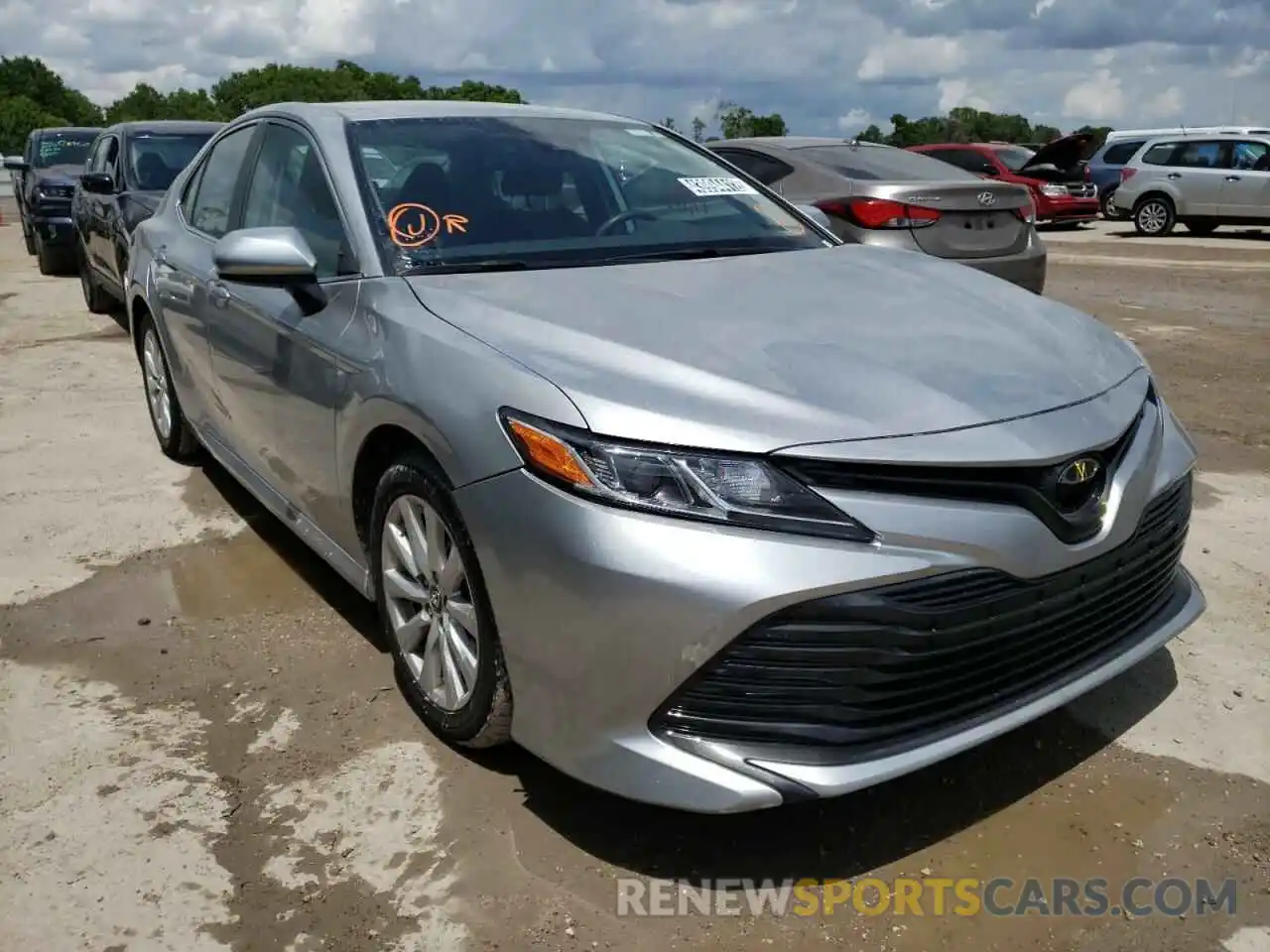 1 Photograph of a damaged car 4T1B11HK7KU720534 TOYOTA CAMRY 2019