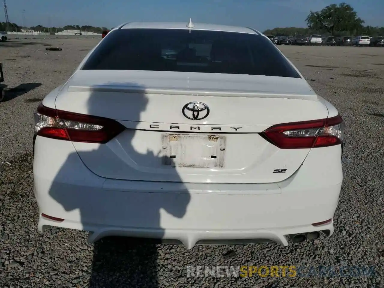 6 Photograph of a damaged car 4T1B11HK7KU720548 TOYOTA CAMRY 2019