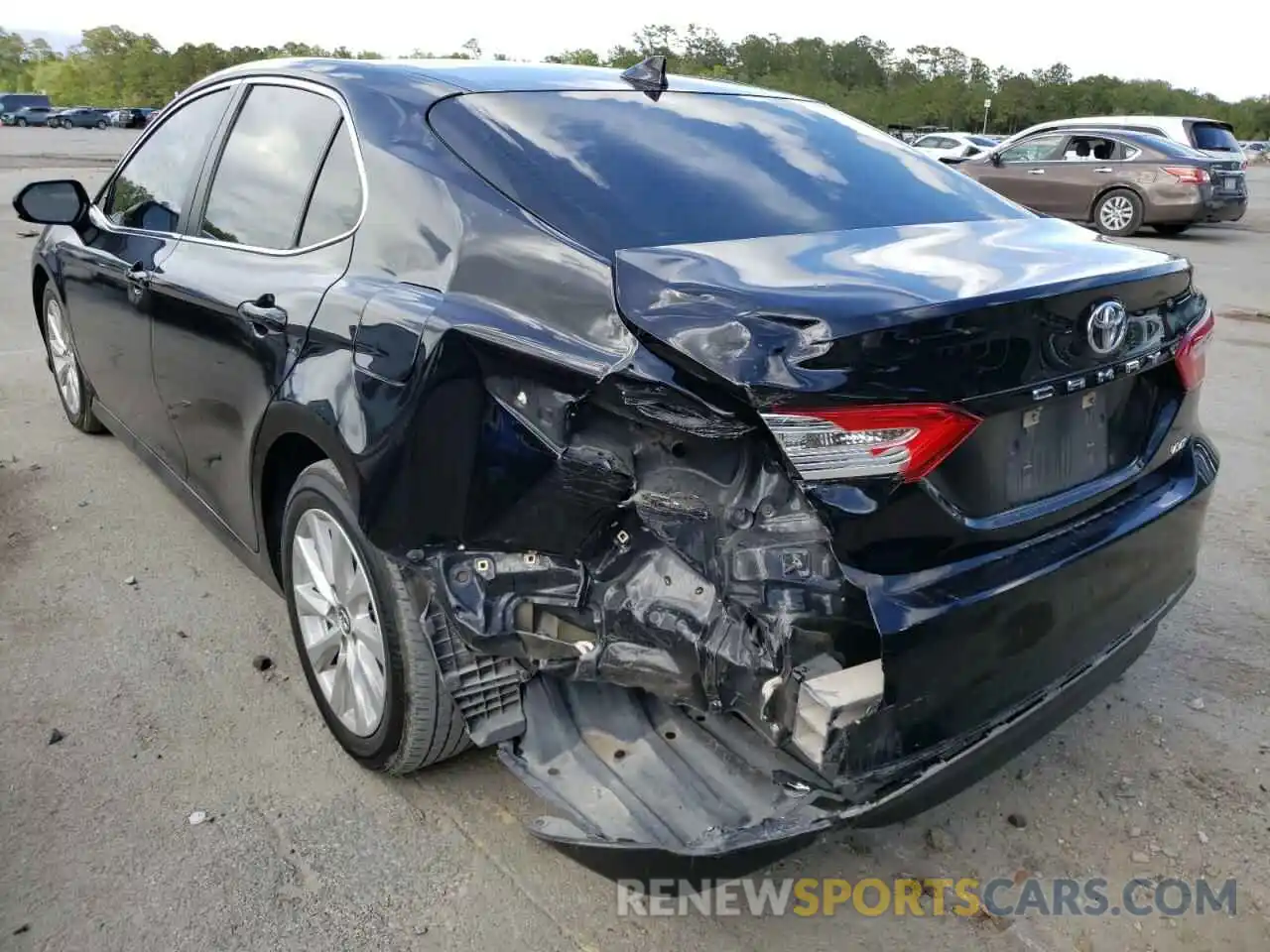 3 Photograph of a damaged car 4T1B11HK7KU721019 TOYOTA CAMRY 2019