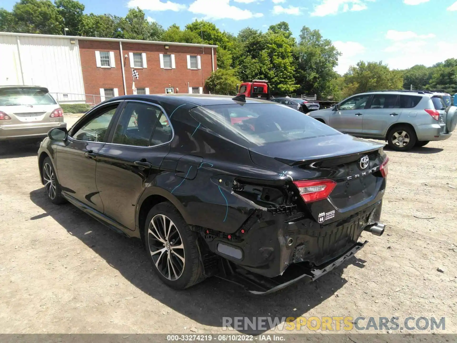 6 Photograph of a damaged car 4T1B11HK7KU721375 TOYOTA CAMRY 2019