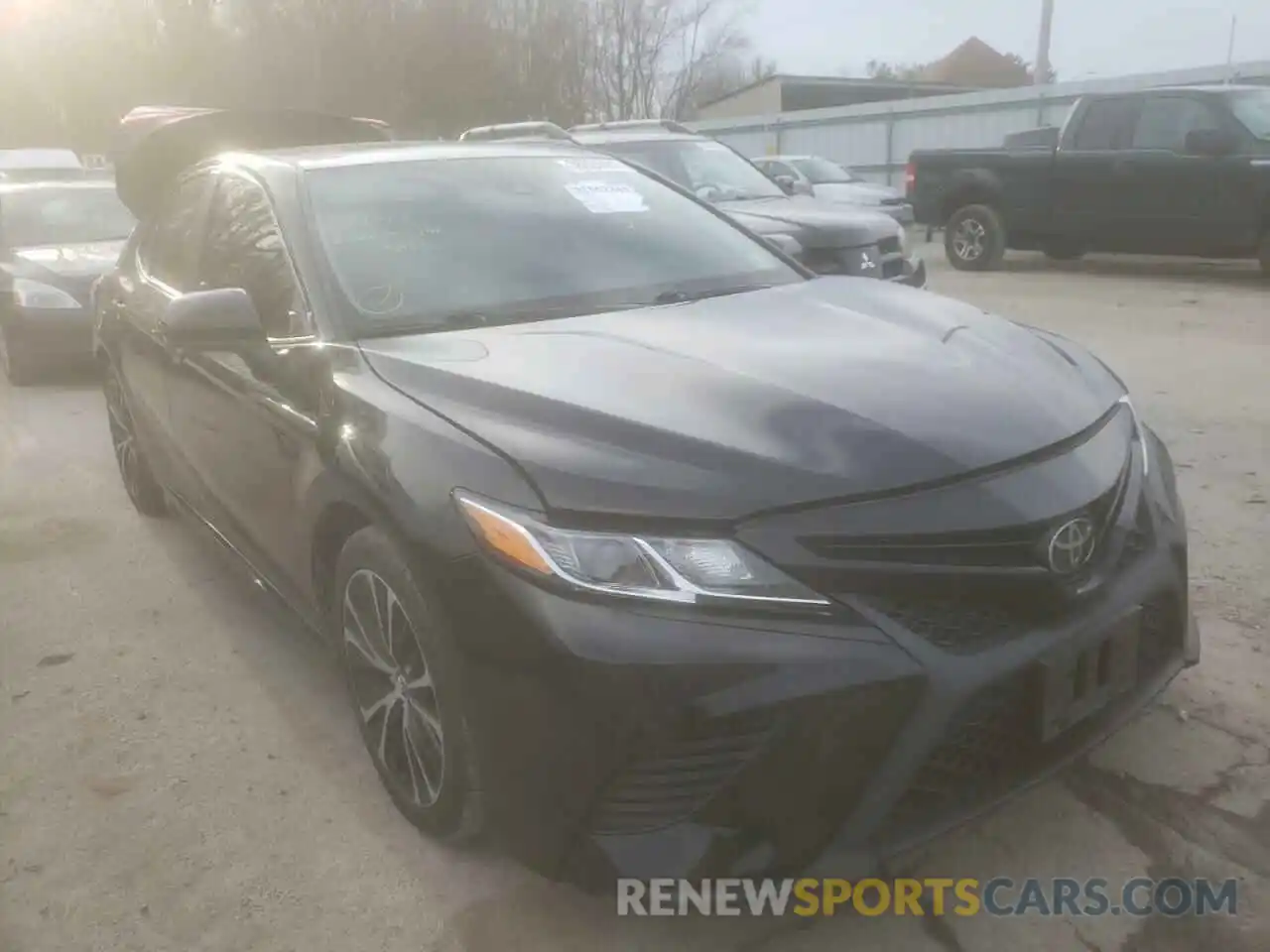 1 Photograph of a damaged car 4T1B11HK7KU721473 TOYOTA CAMRY 2019