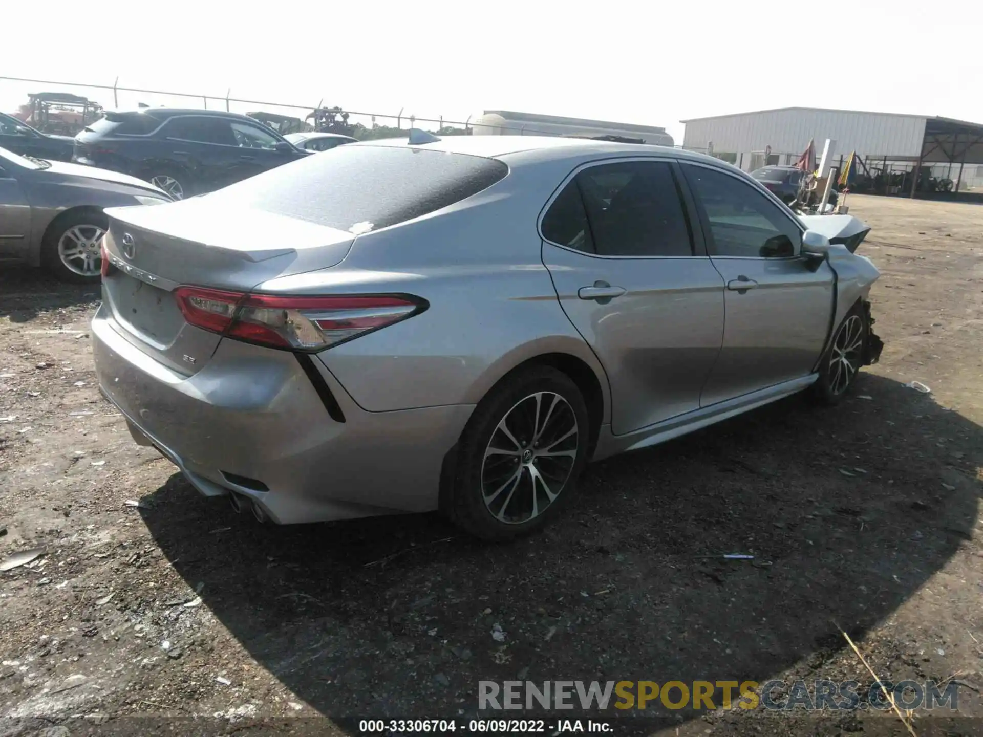 4 Photograph of a damaged car 4T1B11HK7KU721862 TOYOTA CAMRY 2019