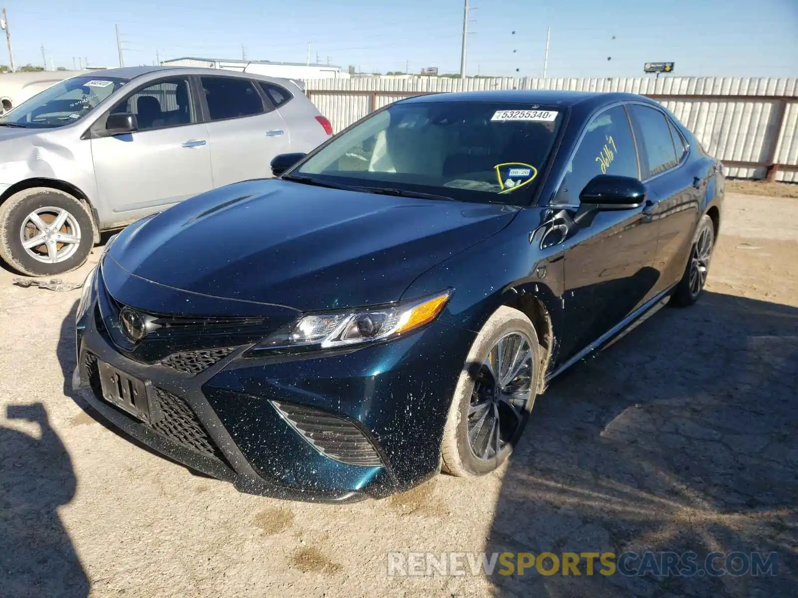 2 Photograph of a damaged car 4T1B11HK7KU725300 TOYOTA CAMRY 2019