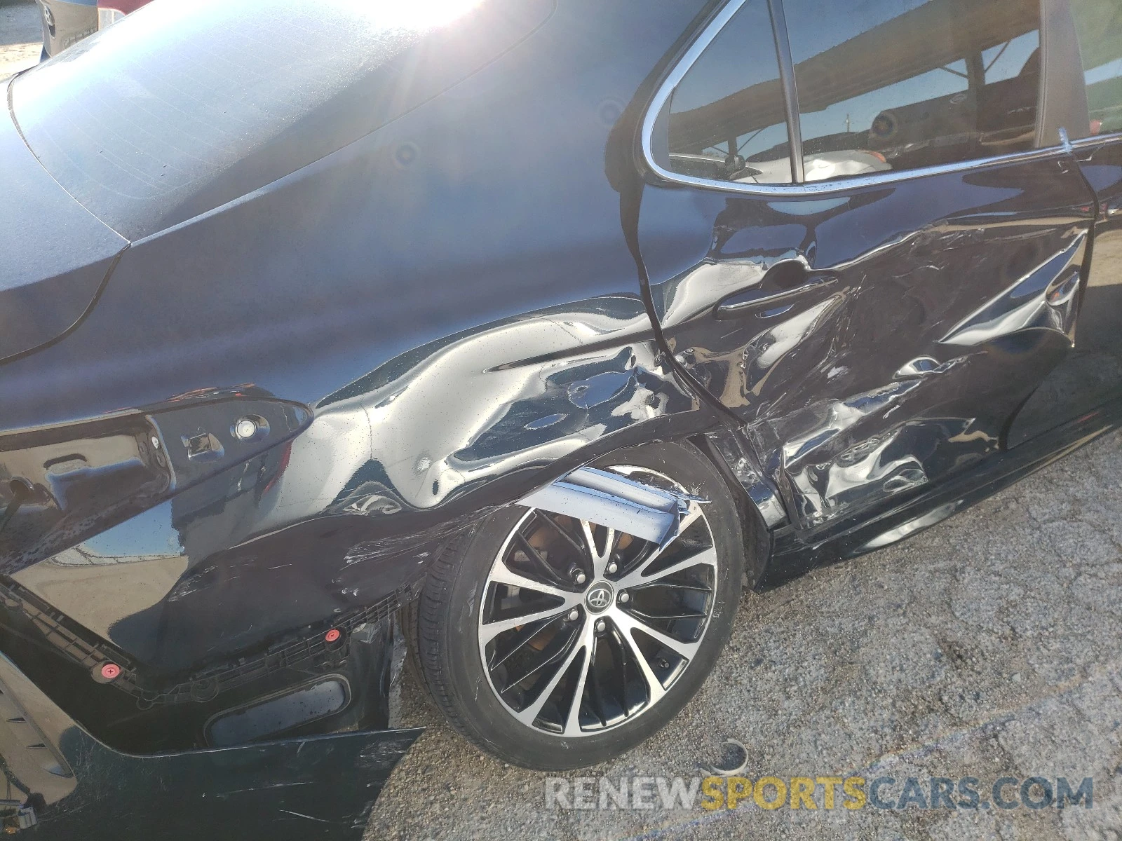 9 Photograph of a damaged car 4T1B11HK7KU725300 TOYOTA CAMRY 2019