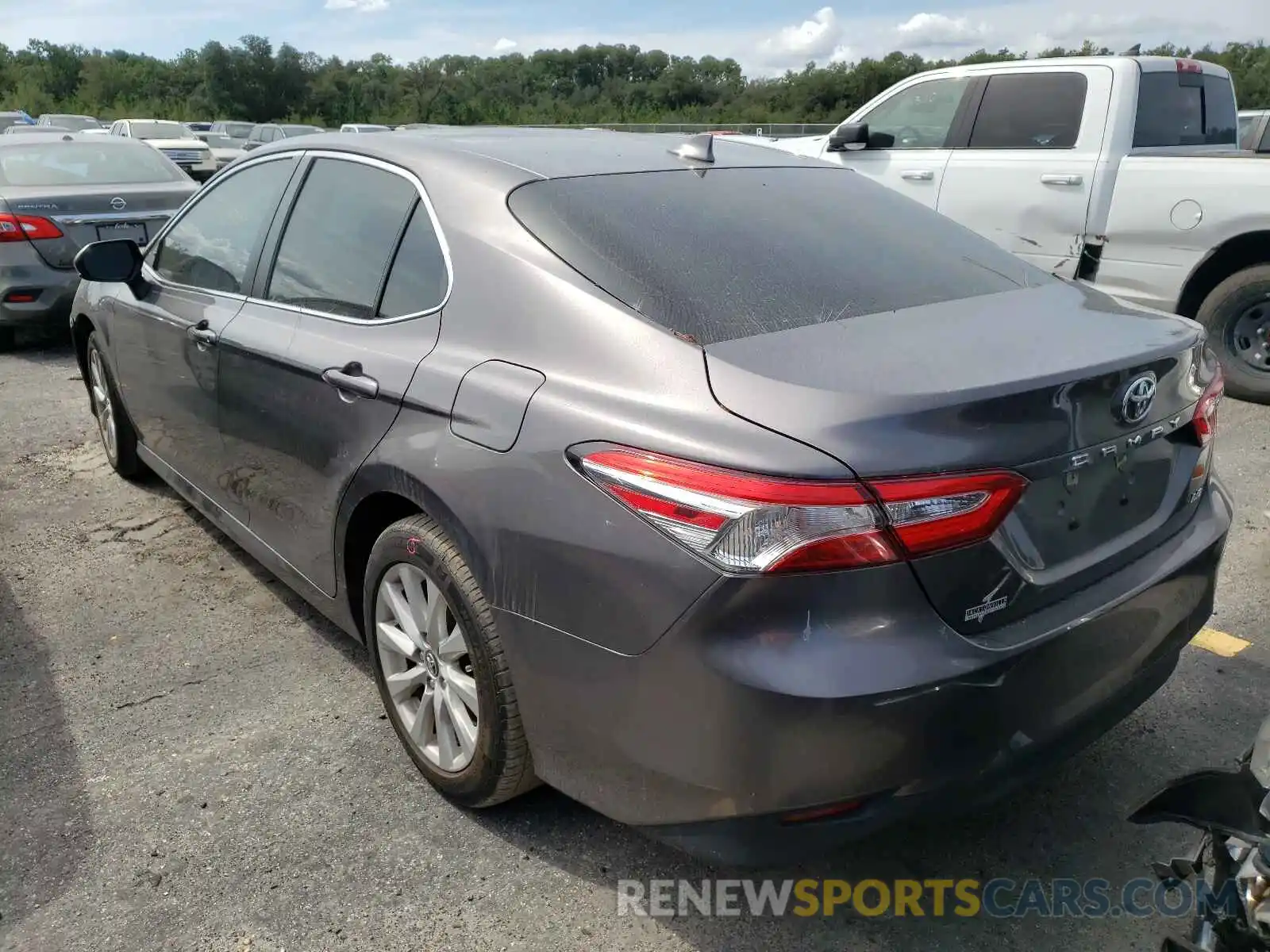 3 Photograph of a damaged car 4T1B11HK7KU725426 TOYOTA CAMRY 2019