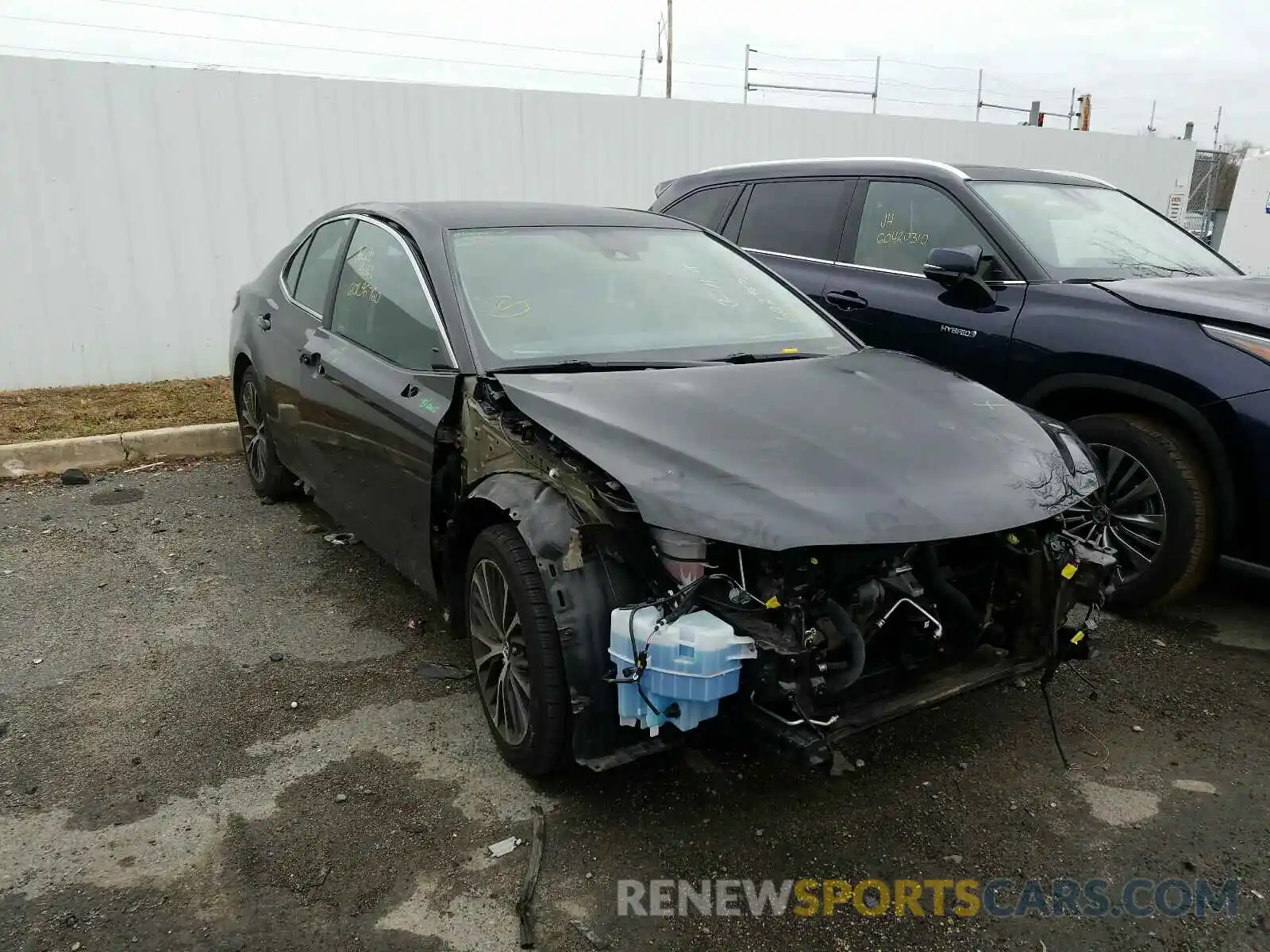 1 Photograph of a damaged car 4T1B11HK7KU727953 TOYOTA CAMRY 2019