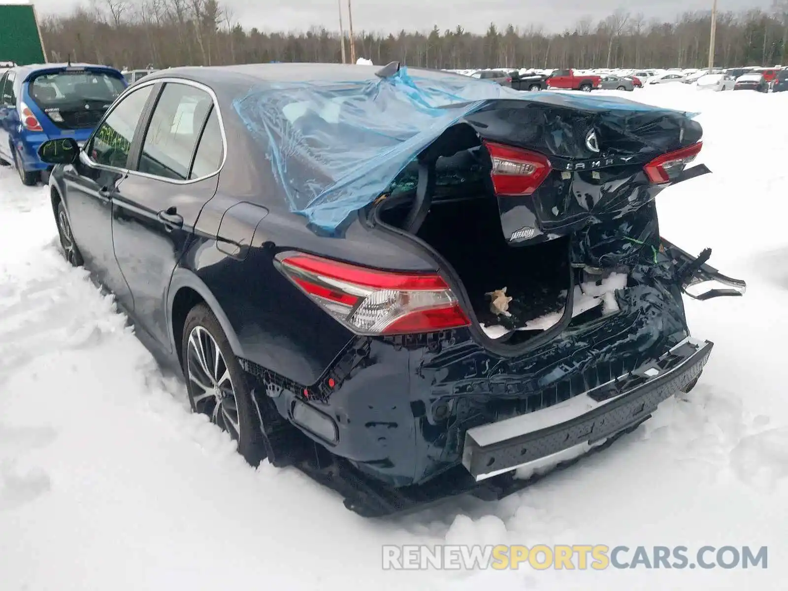 3 Photograph of a damaged car 4T1B11HK7KU729587 TOYOTA CAMRY 2019