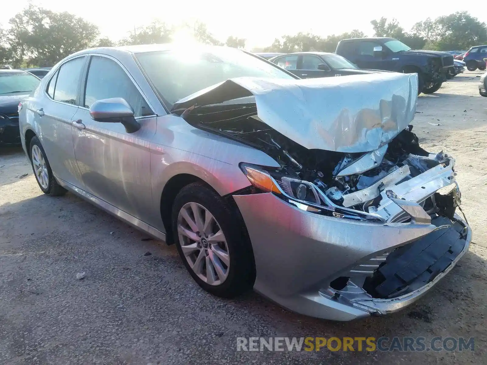 1 Photograph of a damaged car 4T1B11HK7KU729752 TOYOTA CAMRY 2019