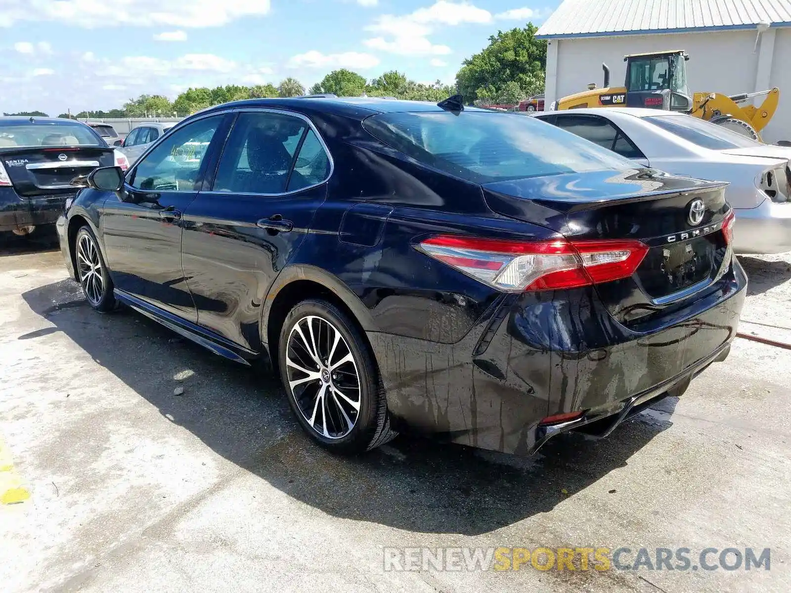 3 Photograph of a damaged car 4T1B11HK7KU730304 TOYOTA CAMRY 2019