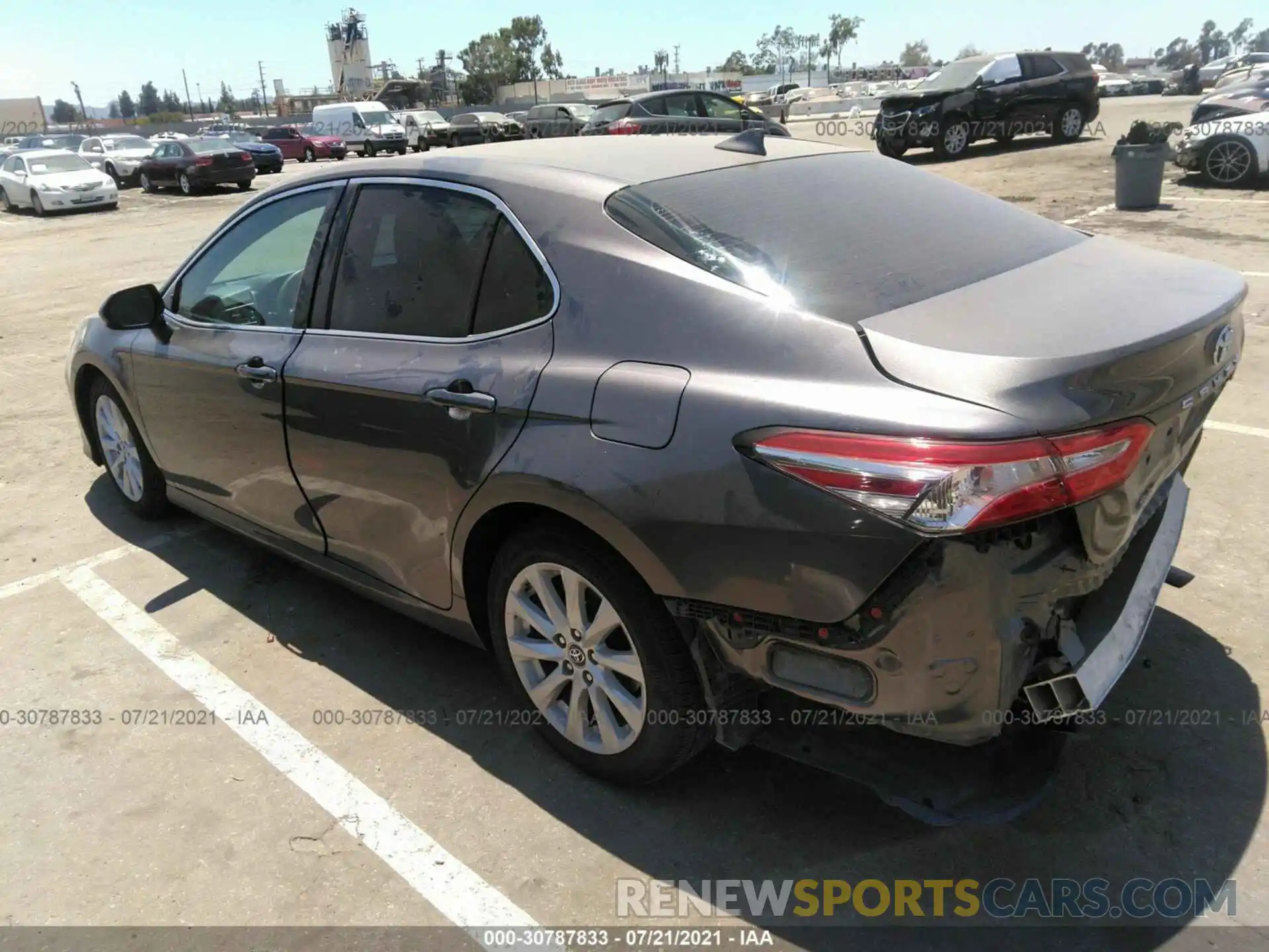 3 Photograph of a damaged car 4T1B11HK7KU730612 TOYOTA CAMRY 2019